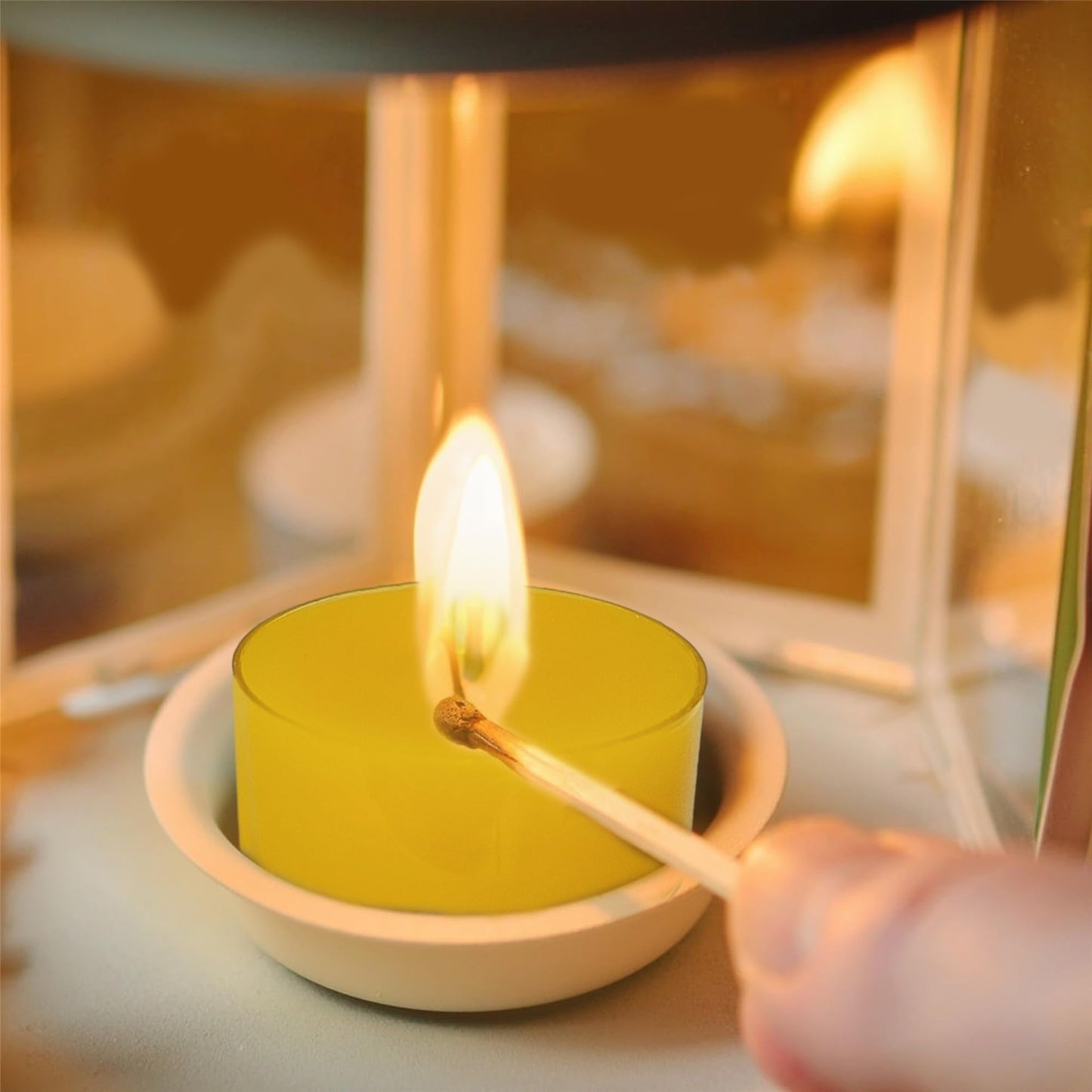 Gedengni Candlesticks Scented Tealight Candles,24pcs Round Tea Light Candles Natural Scent Wax Tealight Candle Smokeless Candle Stciks for Spa Home Decor Party Women Gifts (T01-24S-RD)