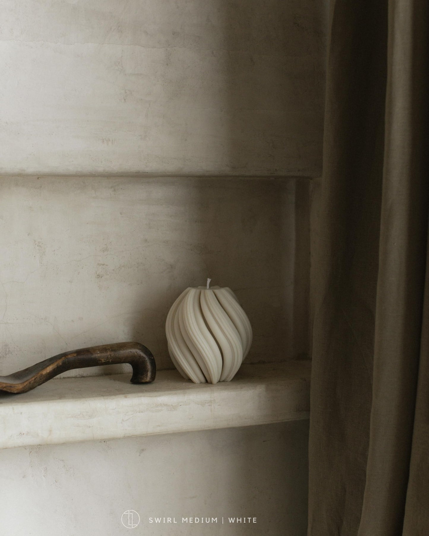 LAWA Swirl Candle - Beautiful Handmade Pillar Soy Wax Twirl Elegant Bubble Aesthetic Candle Housewarming Gift Home Room Shelf Decor Idea Spiral (White, Medium)
