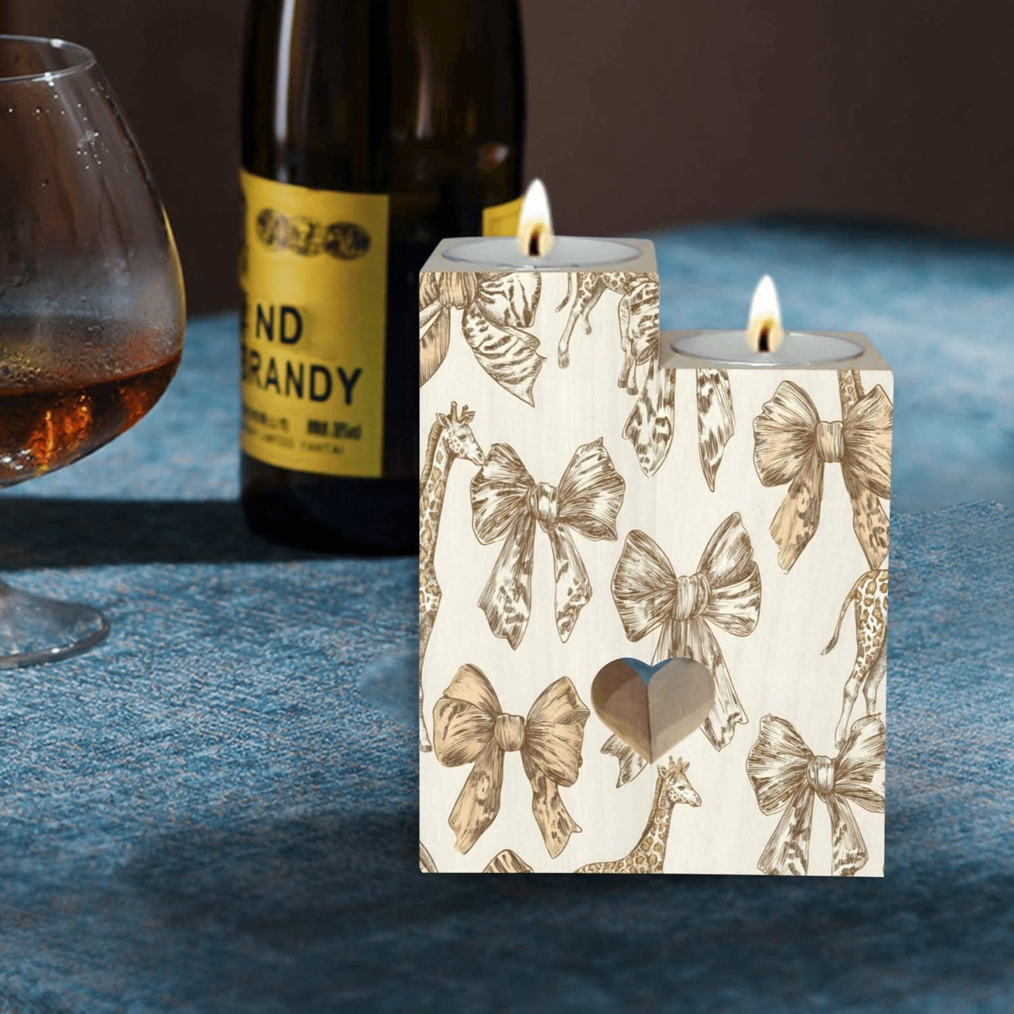 pnyoin Animal Print with Bows Candle Holders Gift for Women Wooden Heart Candlestick Personalized Christmas Birthday Graduation Friendship Gifts Home Wedding Dinning Party Decorative