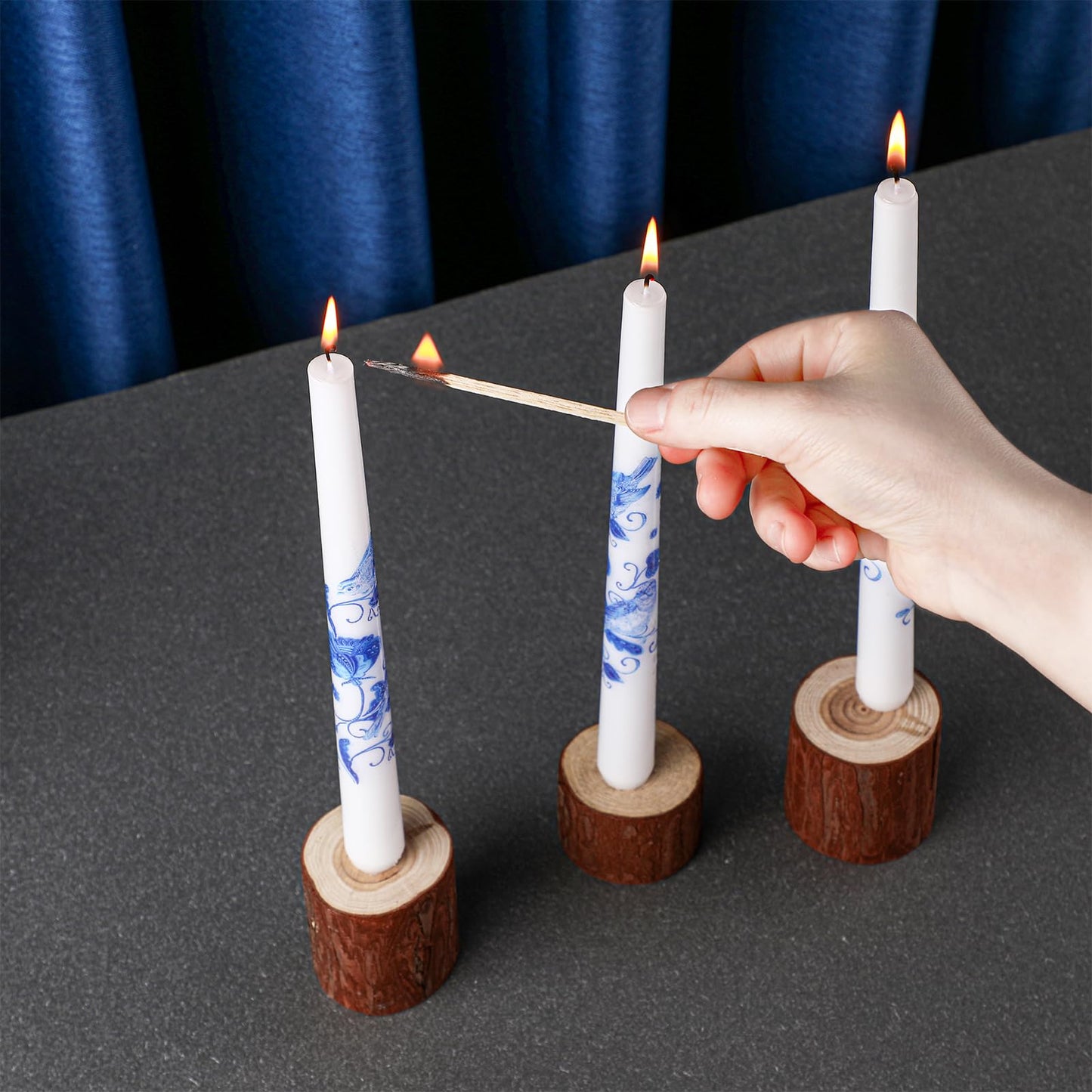 Conelist 4 Pcs Chinoiserie Taper Candles Blue and White Decorative Chinoiserie Porcelain Candlesticks 10 Inch Long Unscented Bridal Wedding Shower Candles for Christmas Party Gift Home Decor
