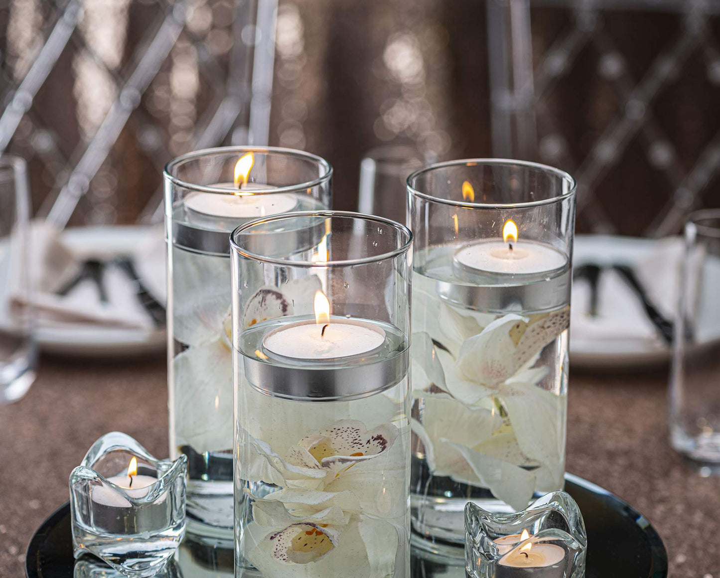 L'ner Tea Light Candles – Set of 200 Unscented Tea Lights – Burns Aprx. 4 Hours – Party & Ambience Candles – Restaurant Decorations