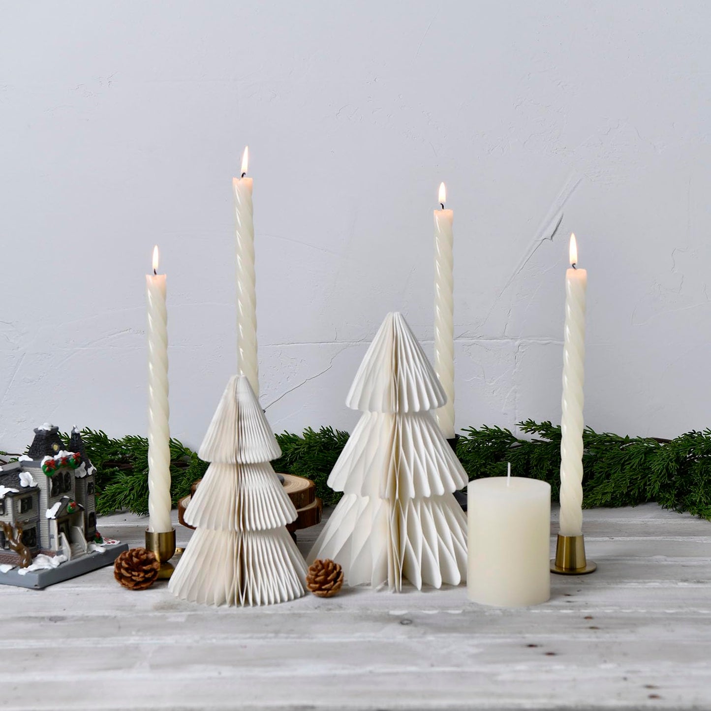 10 Inch Spiral Ivory Taper Candles, 8 Pack Unscented Long Burning Time Gloosy Fall Candlesticks for Dinner Party, Wedding Shower and Home Decoration (Ivory)