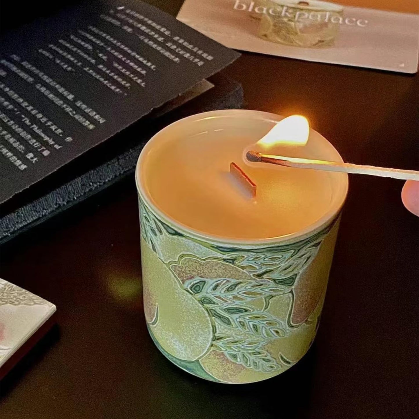 100 PCS Wooden Candle Wicks & Wick Trimmer Wood Candle Wicks 5.1 x 0.5 x 0.04 Inch Smokeless Wood Wicks for Candles with Candle Wick Trimmer and Iron Stand for DIY Candle Making（1mm）