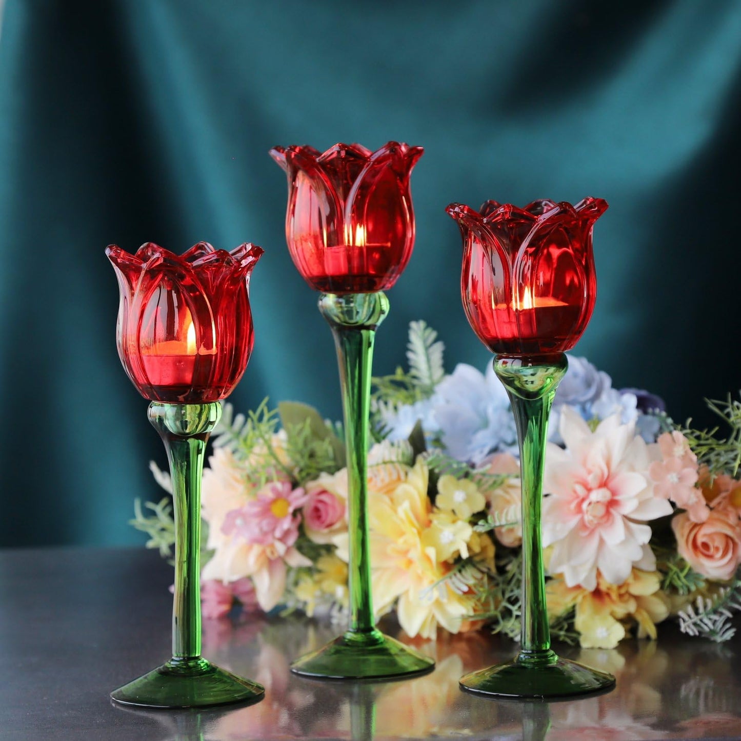 VOHO Red Tulips Candle Holders Gifts for Anniversary, Red Tealight Candle Holder for Christmas Holiday Valentines Decorations, Tulip Tea Light Candle Holders Glass Decor for Romance Tabletop(Set of3)
