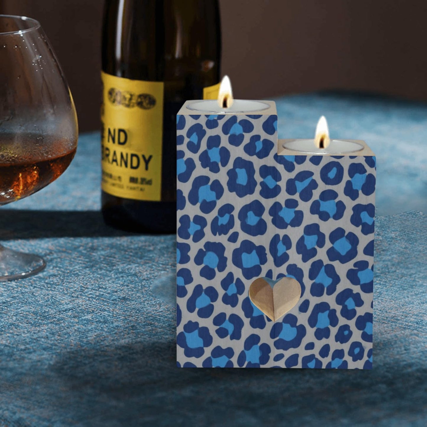 pnyoin Animal Skin Blue Black Candle Holders Gift for Women Wooden Heart Candlestick Personalized Christmas Birthday Graduation Friendship Gifts Home Wedding Dinning Party Decorative