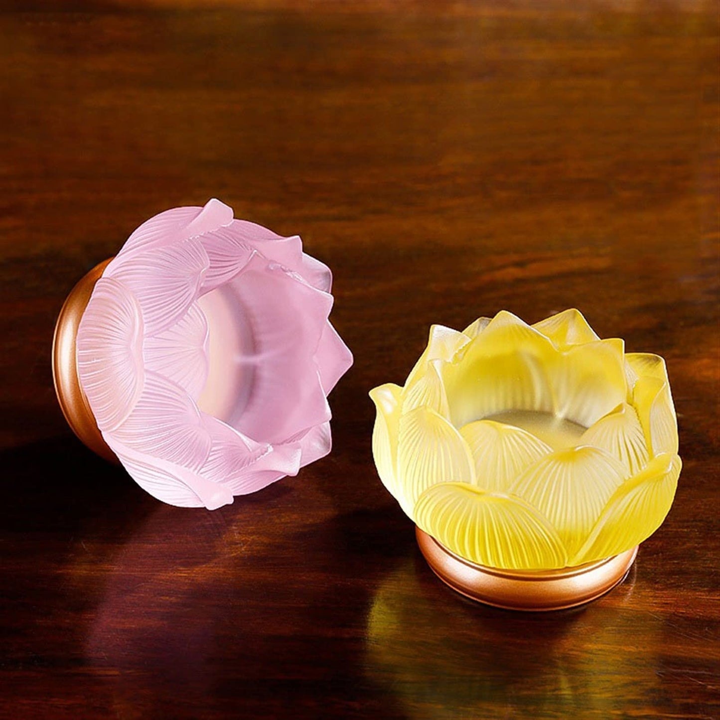 cfycfy987 Candelabra Glazed Lotus Candlestick Household Decoration Ornaments Candle Holder Household Offering Lamp Holder Candle Sticks Holder(Pink)