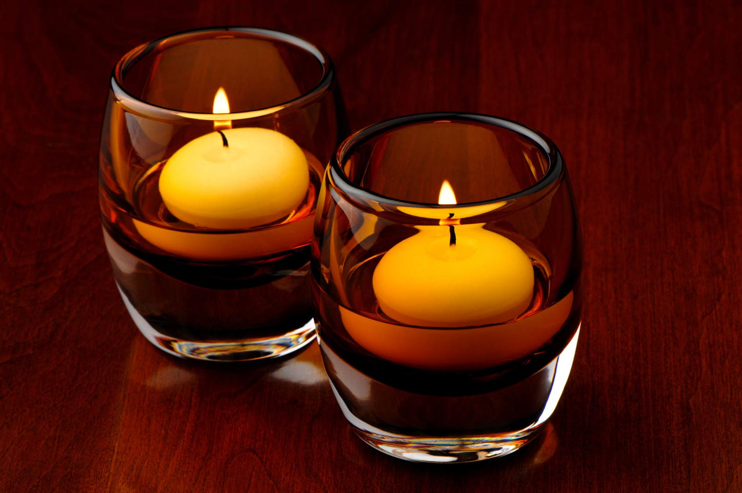 D'light Online Medium Floating Candles 2 3/8 Inch Bulk Pack for Events Floating Candles for Weddings, Spa, Home Decor, Special Occasions and Holiday Decor (Set of 96, White)