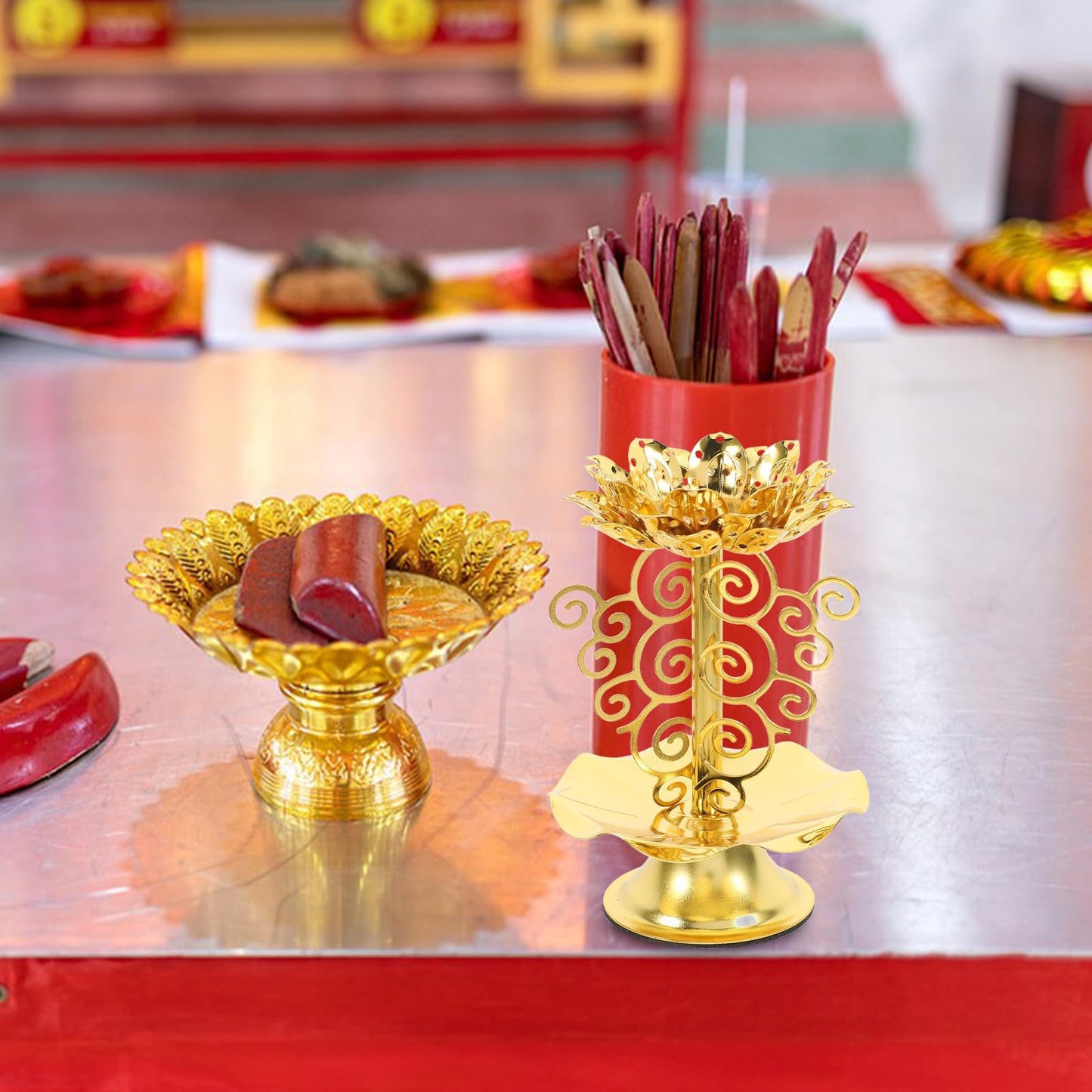 SUPVOX 2pcs 4.5-Size Metallic Lotus Candle Holder Buddhist Butter Lamp Base Decorative Candlestick for Home Temple Lighting