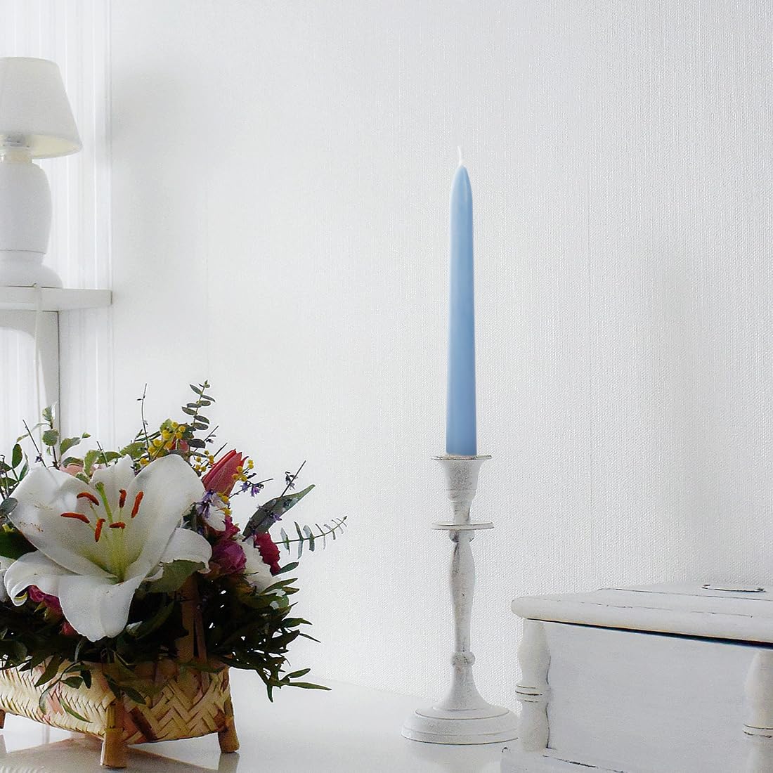 Olorvela Green Beeswax Taper Candles,8" Long Candlestick,smokeless dripless unscented Natural Beeswax Candles.for Gift,Mother's Day (Green, 2 Pack)