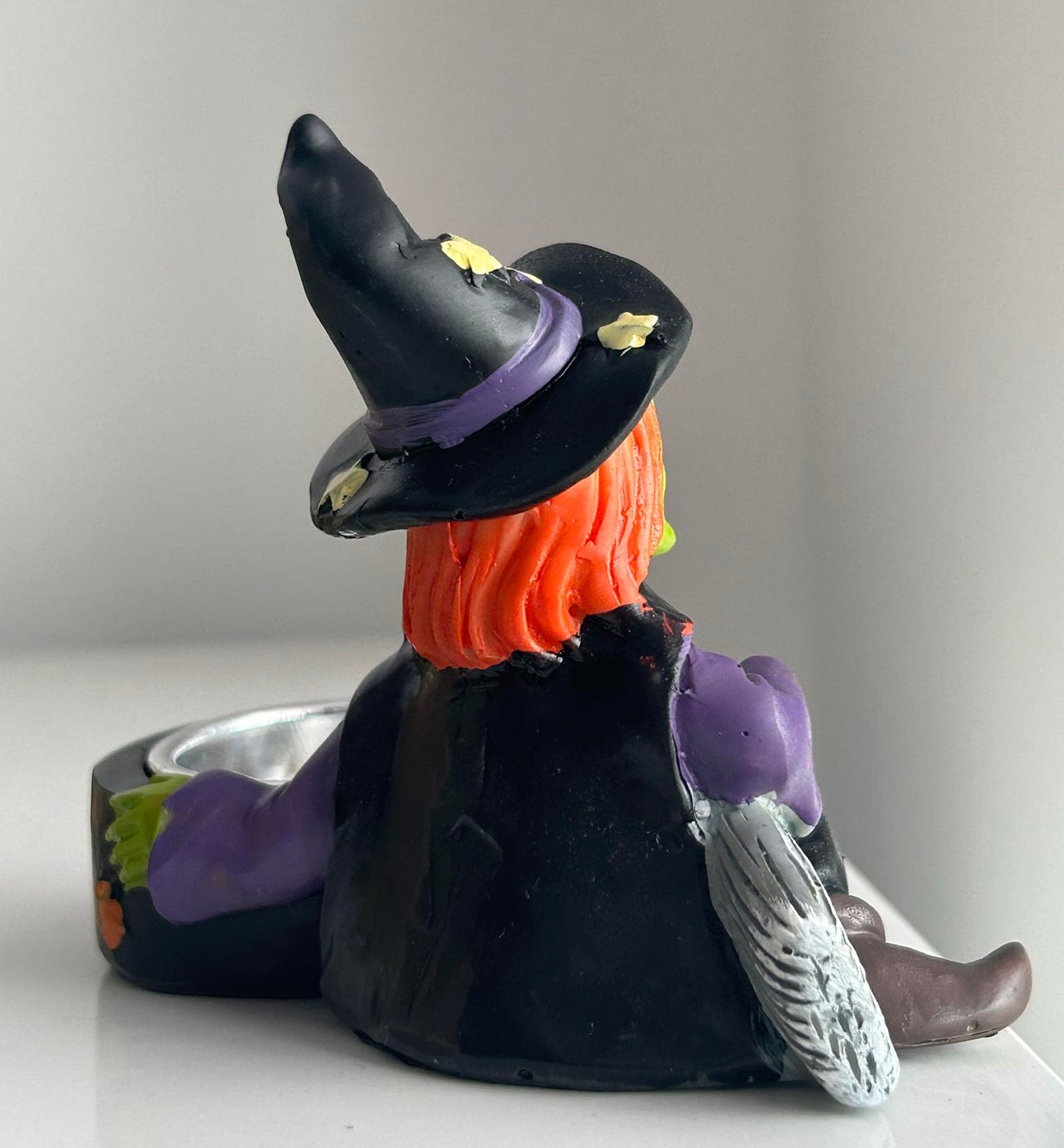 QIAOIDEA Halloween Candle Holder Spooky Witch Tealight Candle Holder Scary Halloween Decorations Horror Skeleton Skull Candle Holder for Bedroom Living Room Mantel Shelf Tabletop Decoration