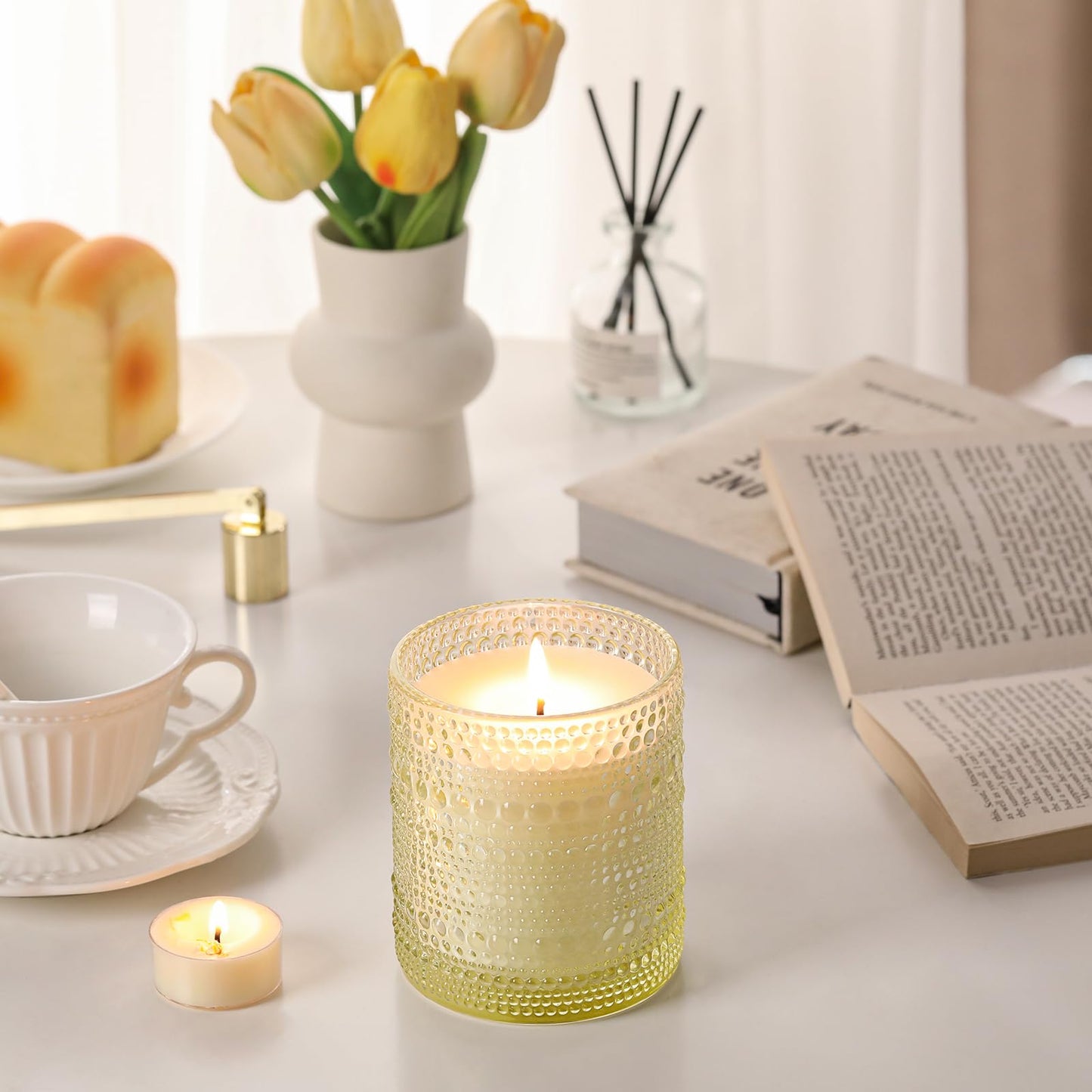 DARJEN Vanilla Candles for Home- 10oz 68H Natural Soy Wax Aromatherapy Jar Candle with Strong Scent, Decorative Aesthetic Candles for Living Room, Gathering, Kitchen, Luxury Gift for Women