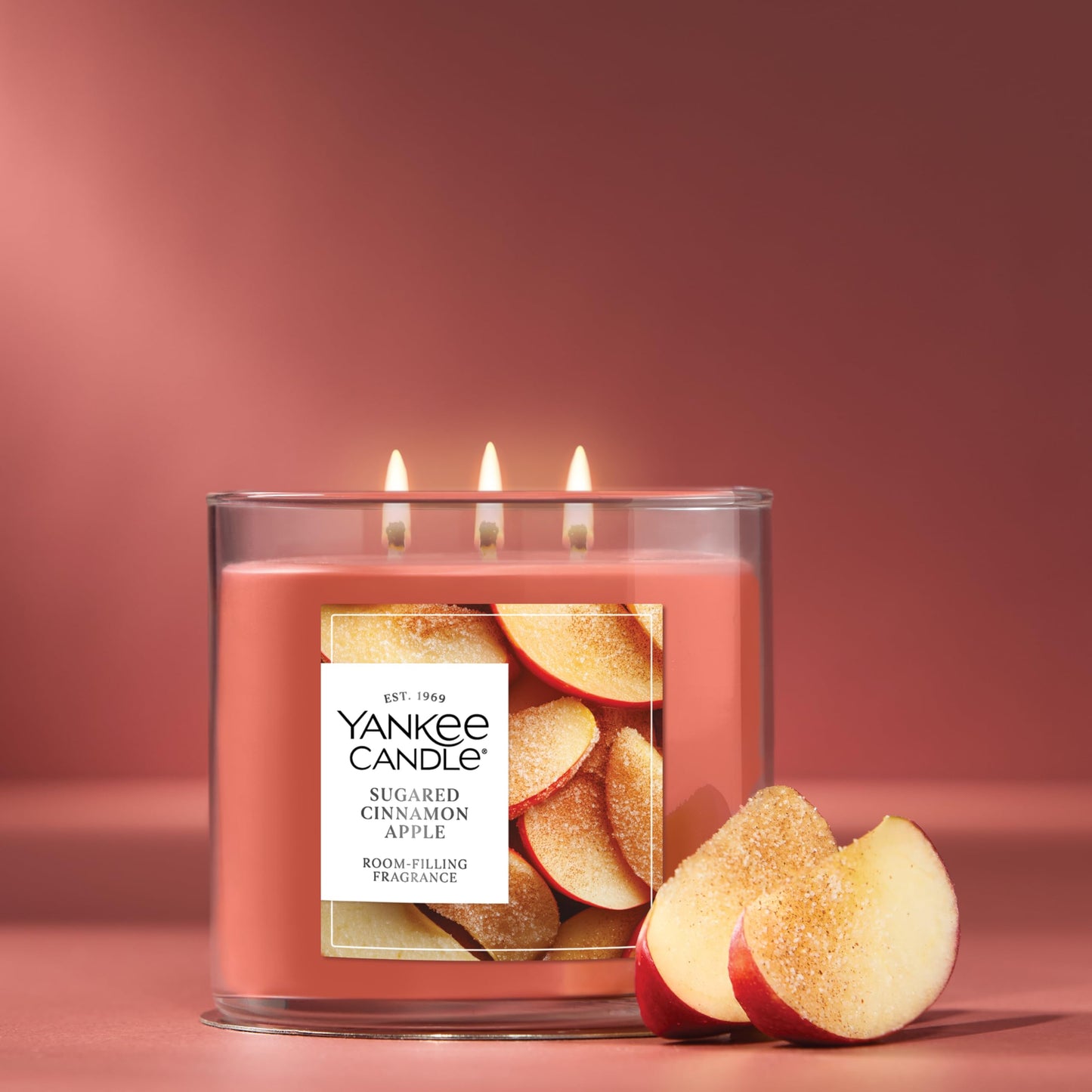 Yankee Candle Sugared Cinnamon Apple, Scented Candle, 14.5oz 3-Wick Candle Jar with up to 40 Hours Burn Time