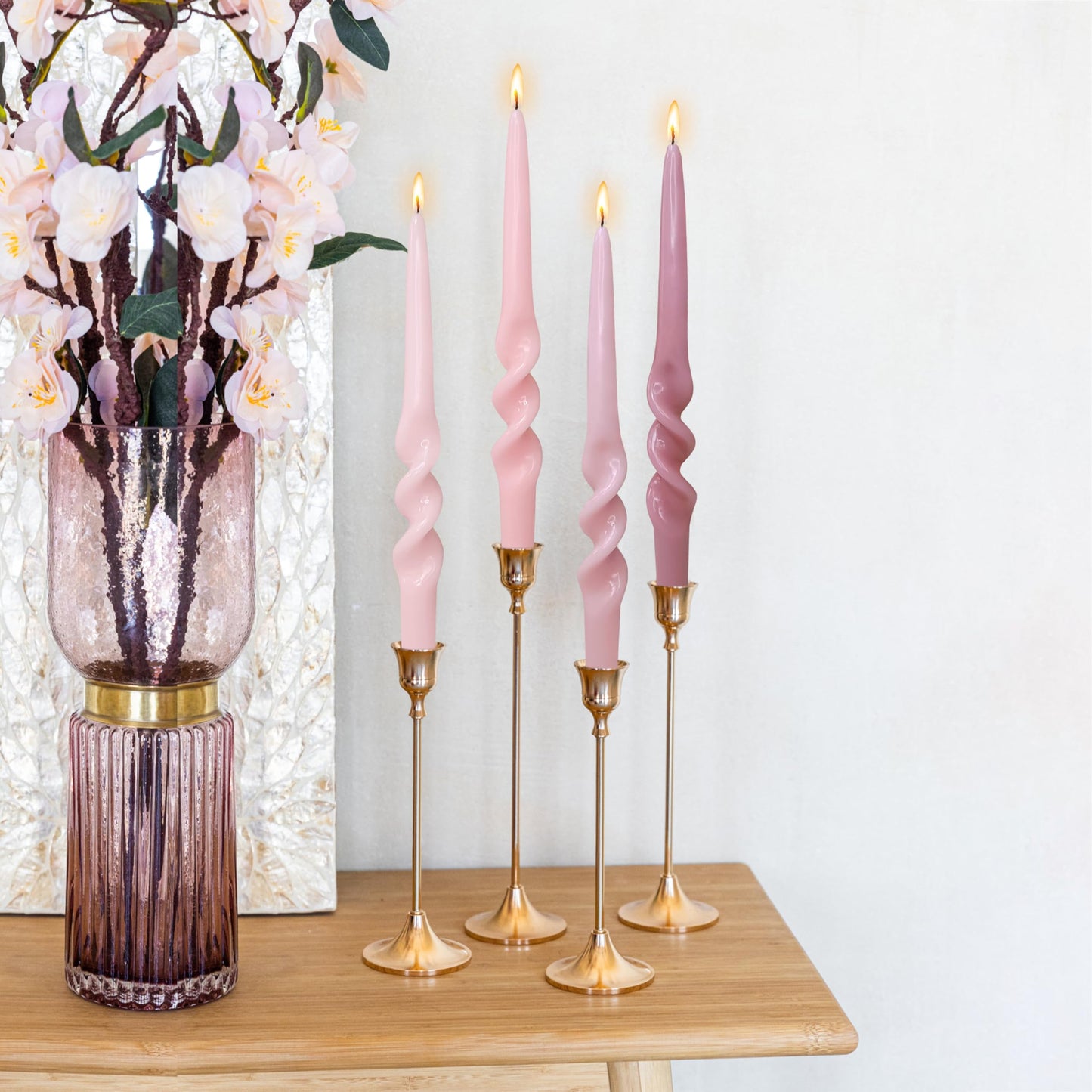 FLAMMUL Spiral Tapered Candles Gradient Pink Twisted Candlesticks 9.5 Inch Unscented Spiral Candle Sticks Smokeless Dinner Candlesticks for Party Home Decor 4 PCS