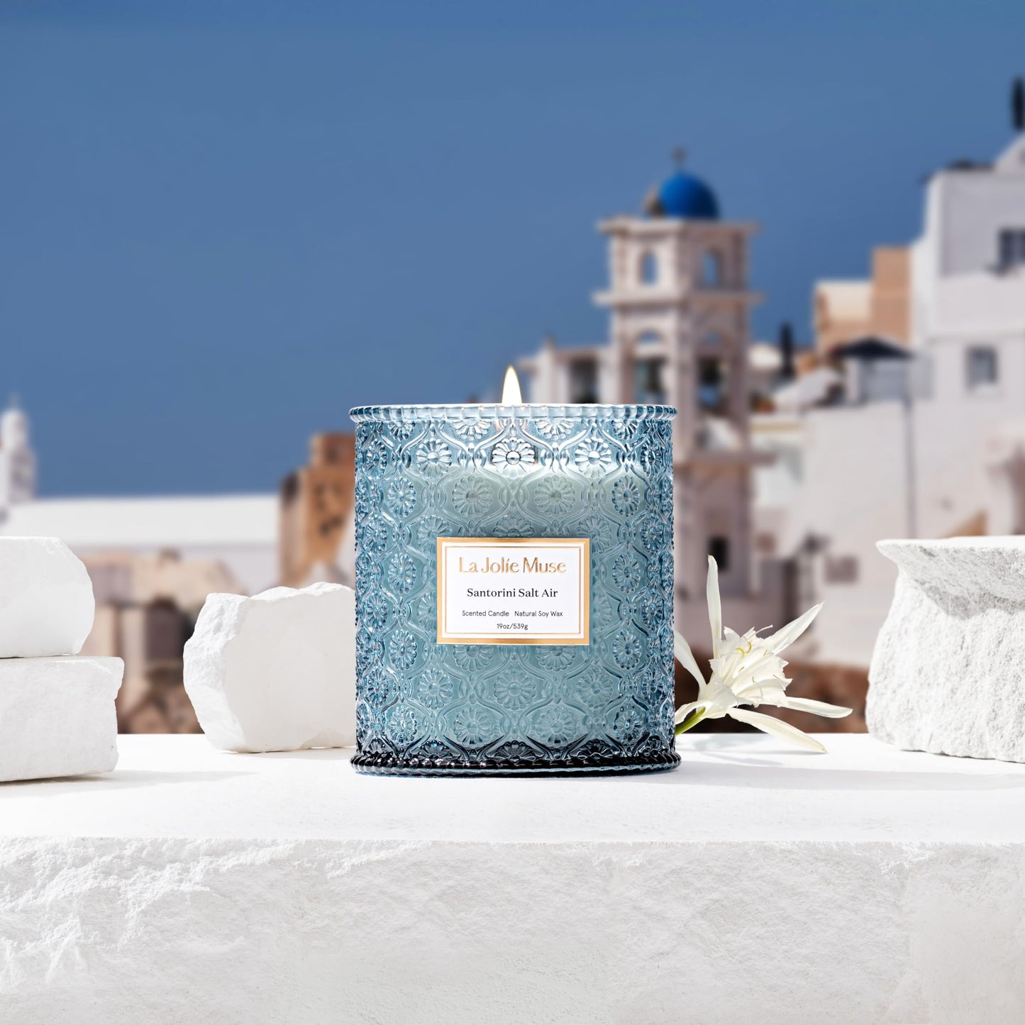 LA JOLIE MUSE Santorini Salt Air Candle - Bergamot, Sea Daffodil, Sandalwood | 19 oz Large Wooden Wick Candle | Natural Soy Wax | 90 Hours Clean Burn | Ocean Scented Candle
