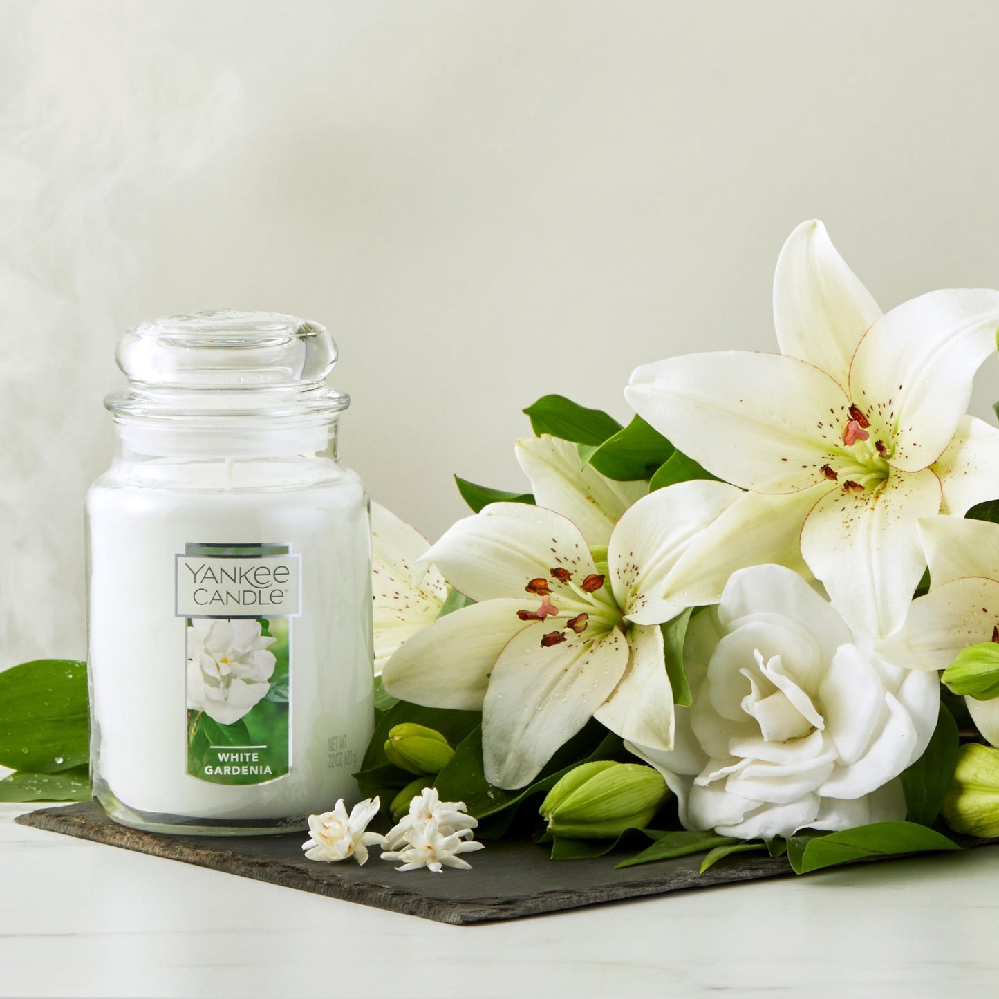Yankee Candle White Gardenia Scented Classic 22oz Large Jar Single Wick Candle Over 110 Hours of Burn Time
