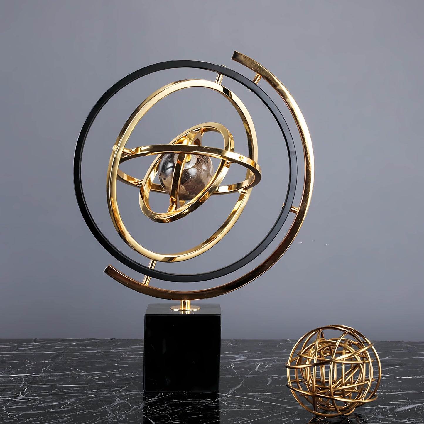 BG-DRGNING Gold Globe Abstract Art Decor, Sculptures with Rectangle Stands, Desk Decor - Black & Gold (XL, Globe)