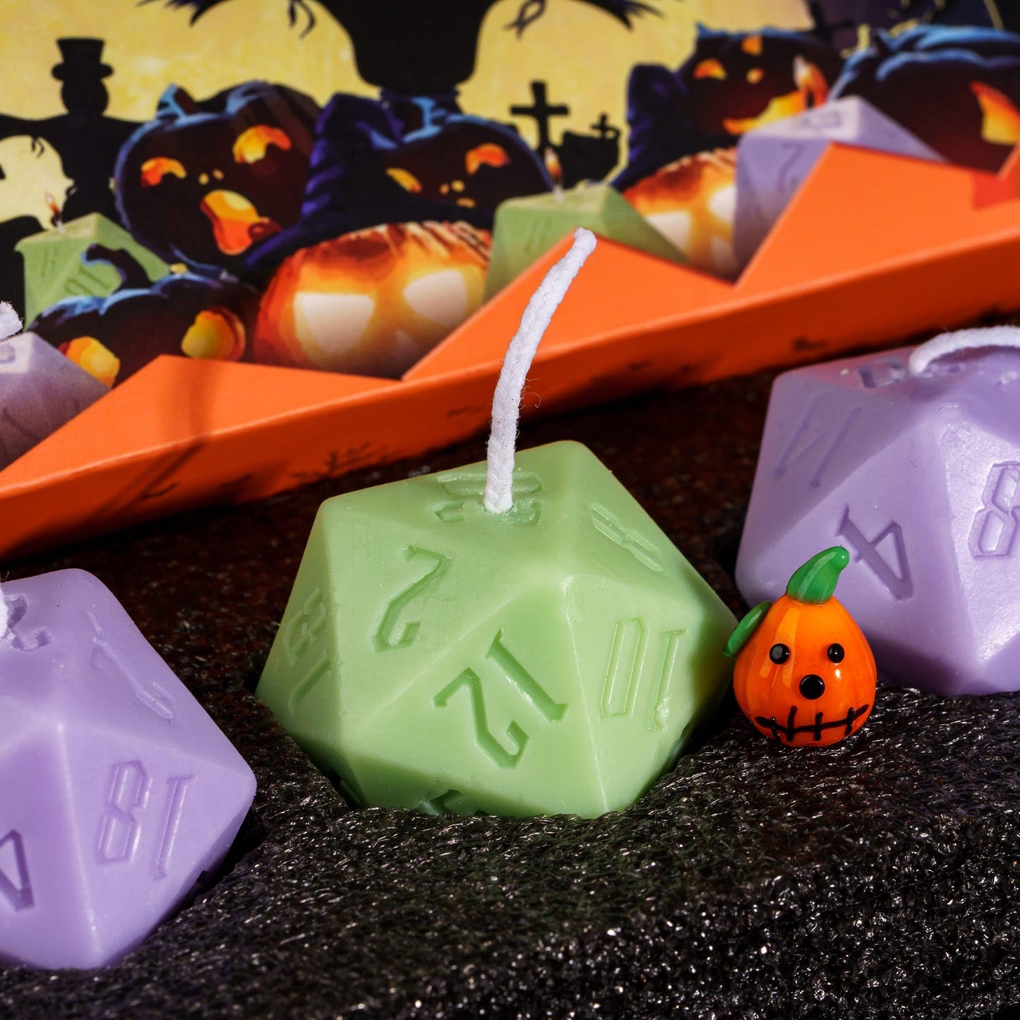 KSNDie D20 Dice Candles Set, Box of 5 Piece, Long Burning Candles, DND Halloween Candle Gift Polyhedral Dice Candle with Gift Box for Home Decor, as D&D Gifts
