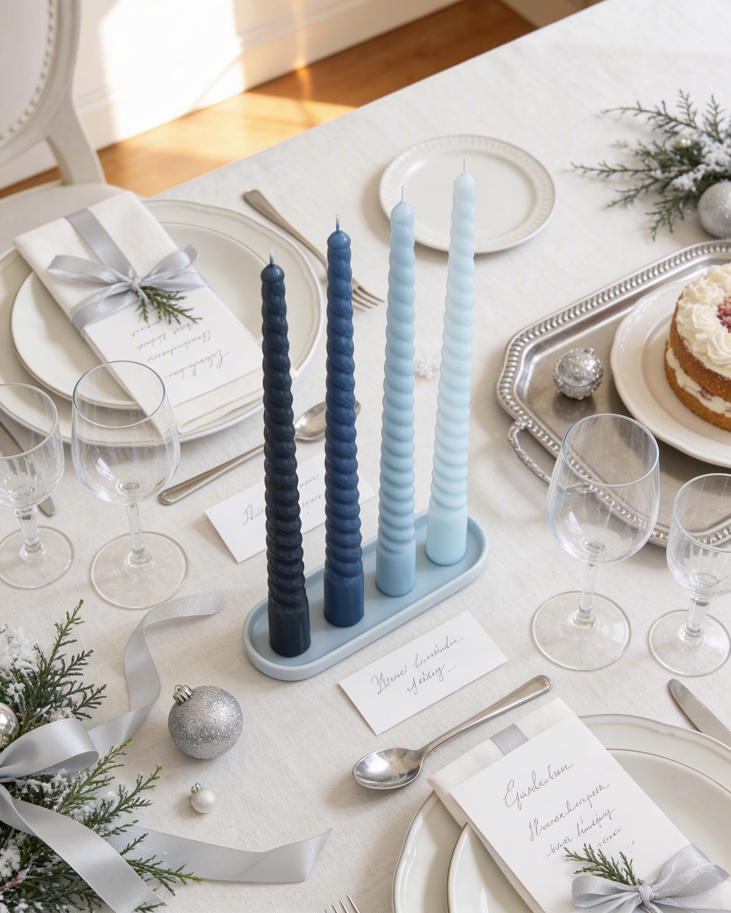 Viyffo 11 Inch Spiral Taper Candles, 4 Pack Blue Gradient, Unscented Tall Long Candlesticks for Wedding, Dinner, Holiday Table Decor, Fits Most Standard Holders
