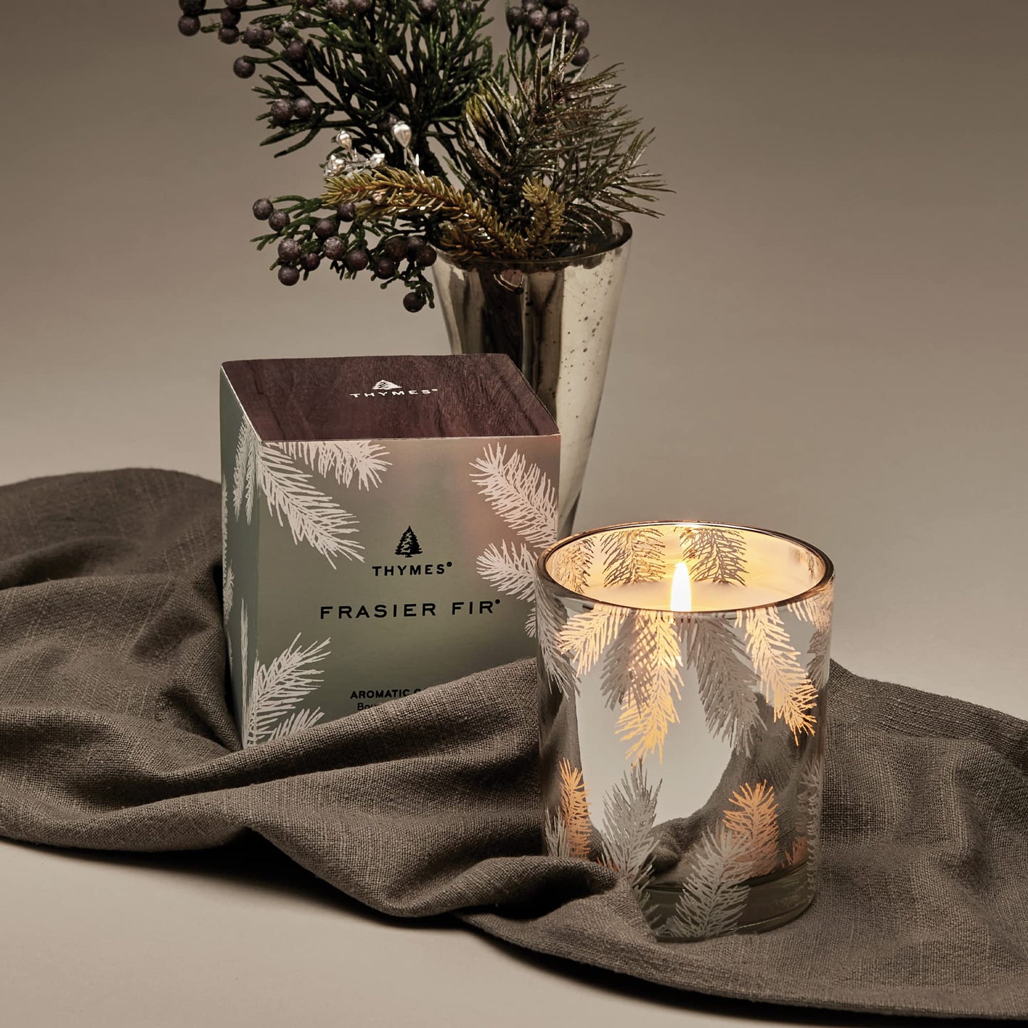 Thymes Frasier Fir Candle – Pine Needle Design – Holiday Scented Candle – Notes of Crisp Siberian Fir, Cedarwood & Sandalwood – Luxury Home Fragrance Gifts for Women & Men – Silver (Statement, 6.5 oz)
