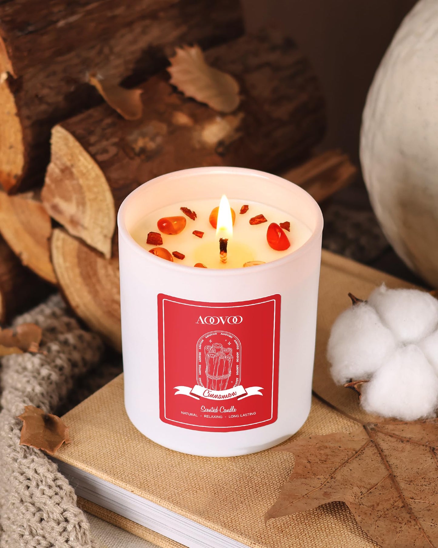 AOOVOO Cinnamon Scented Candles for Women - Aromatherapy Candle with Crystals Inside, 10oz Soy Candles for Home Scented, Birthday Gifts Valentines Day Candle for Women Mom