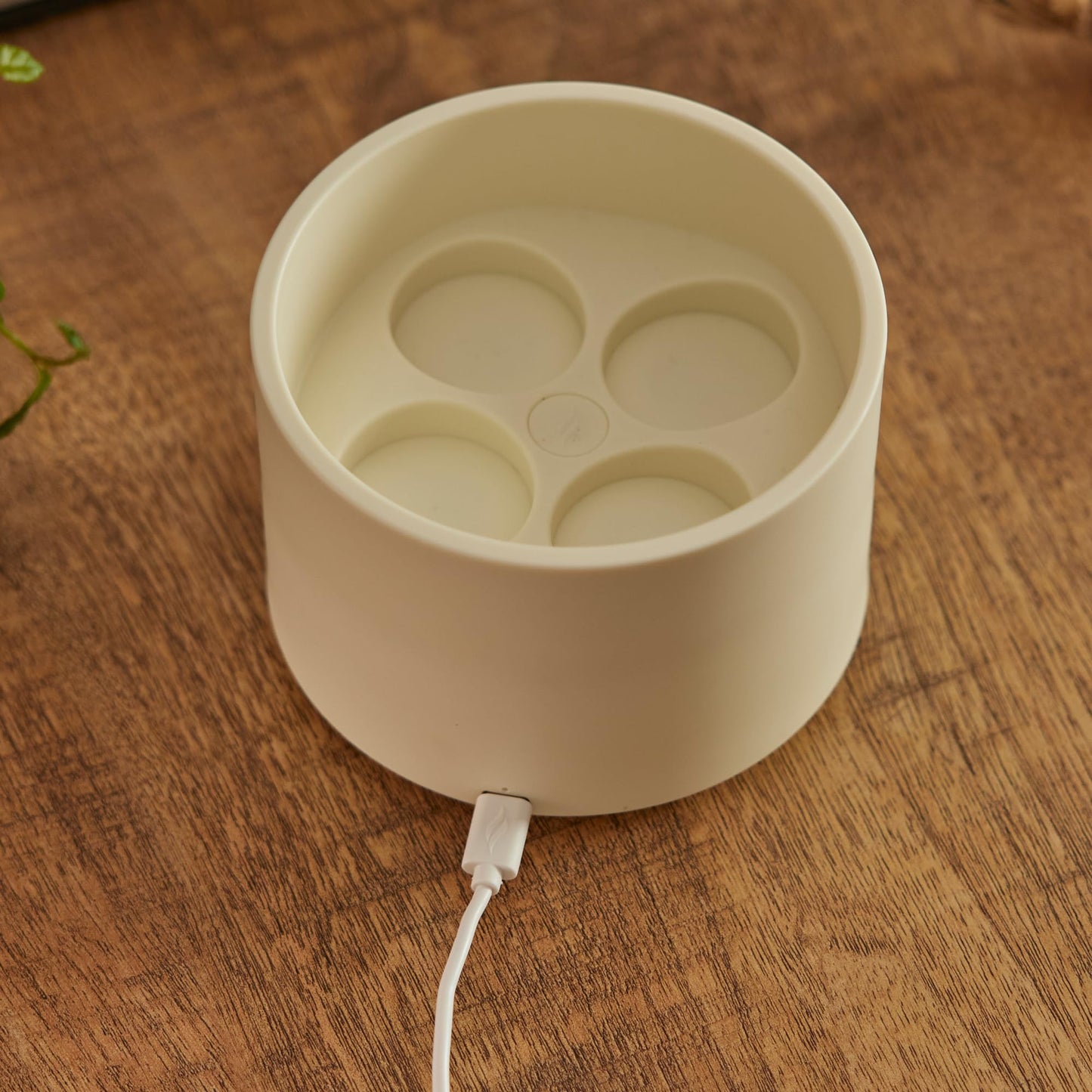 Luminara Flameless Tealights Rechargeable LED Set of 4 1.5" x 2.1", Battery Operated Moving Flame w/USB Charging Base, Indoor Safe Decorative Lights
