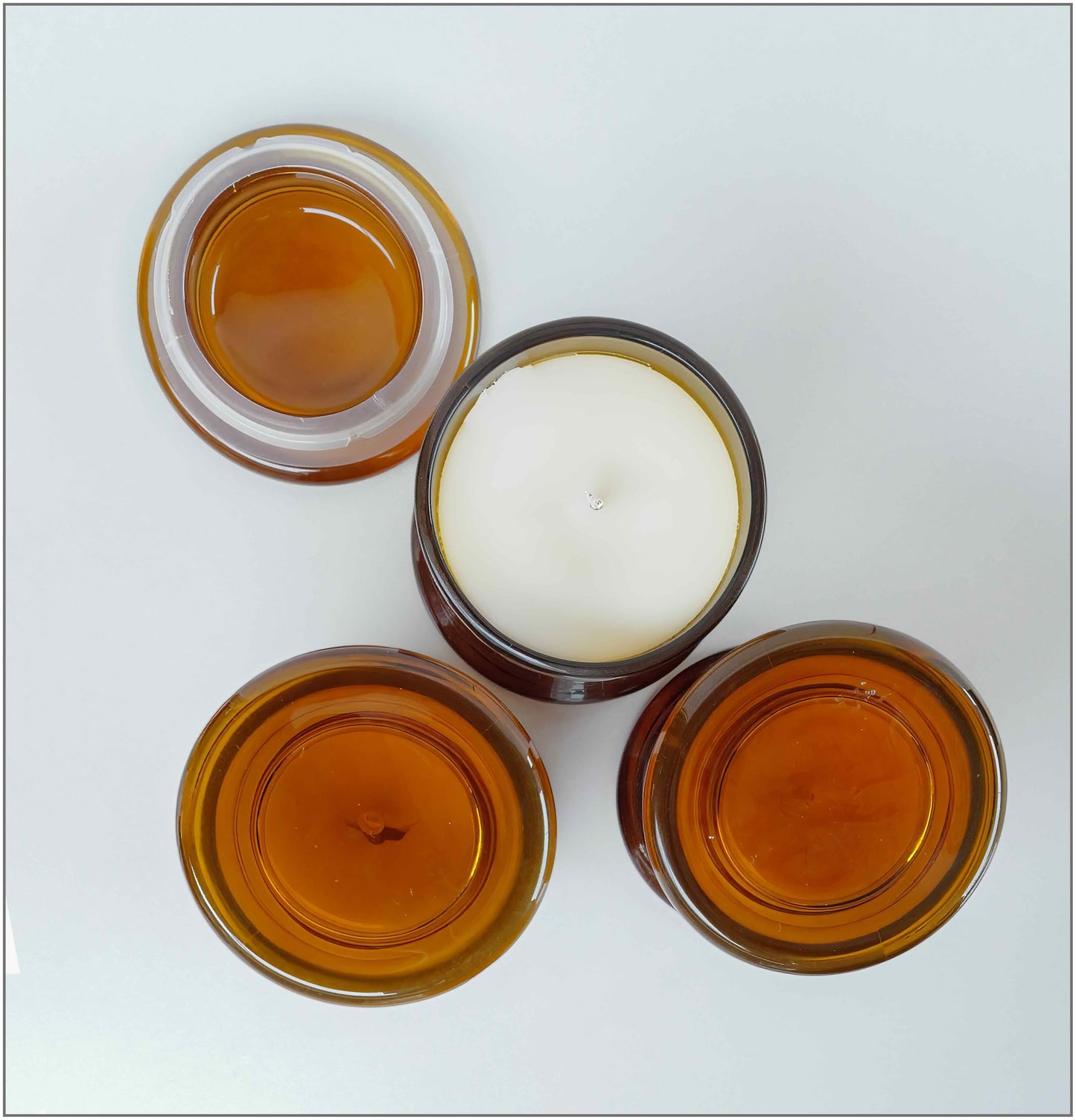 Royal Home Luxury Scented Candle with Wooden Wick in Artistic Glass Jar, Valued Botanic Scented Ornament, Natural Botanical Fragrance, Ocean Retreat Scent with Sea Salt, Coconut, and White Jasmine