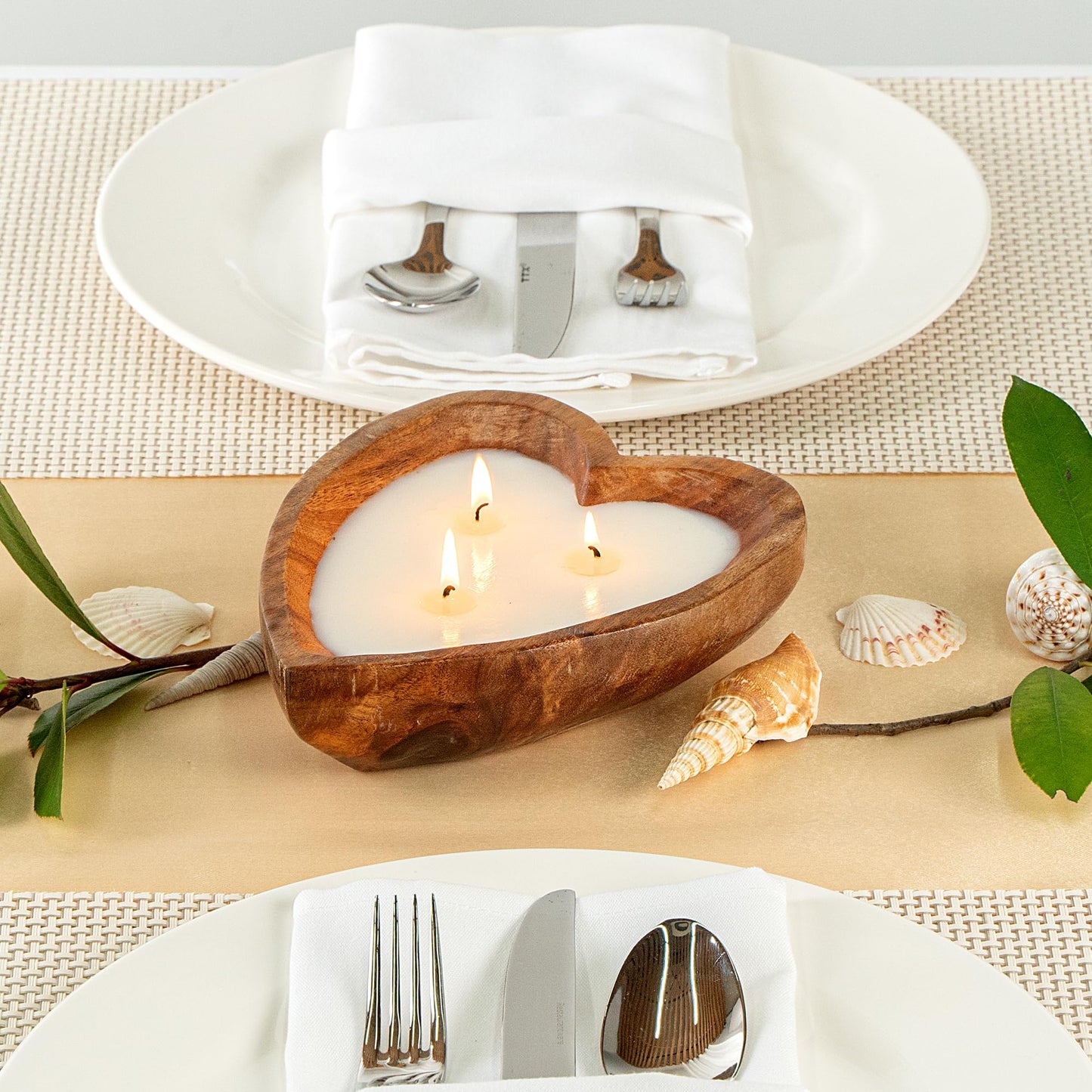 Restaurantware Wooden Bowl Candle - Case of 1-7.09 x 5.51 x 1.97 Inches - Soy Wax Aromatherapy Candle - Handmade Design - Brown Heart Shaped Home Decor