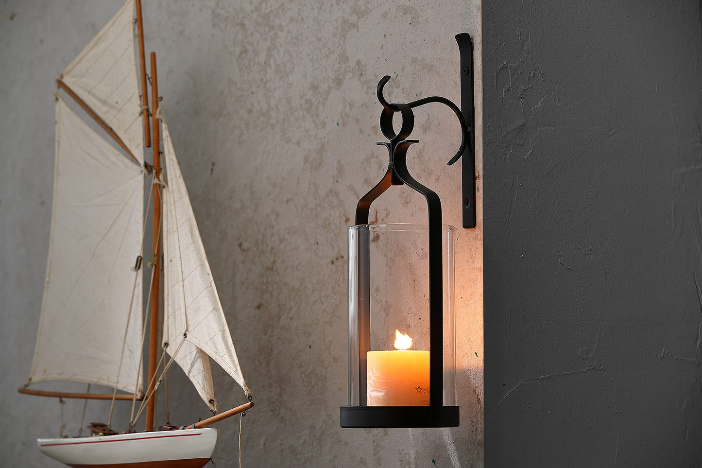 Souliron Hanging Hurricane Glass Wall Sconce Candle Holder Black Metal Wall Decorations Set of 2 HLJ15-291B2
