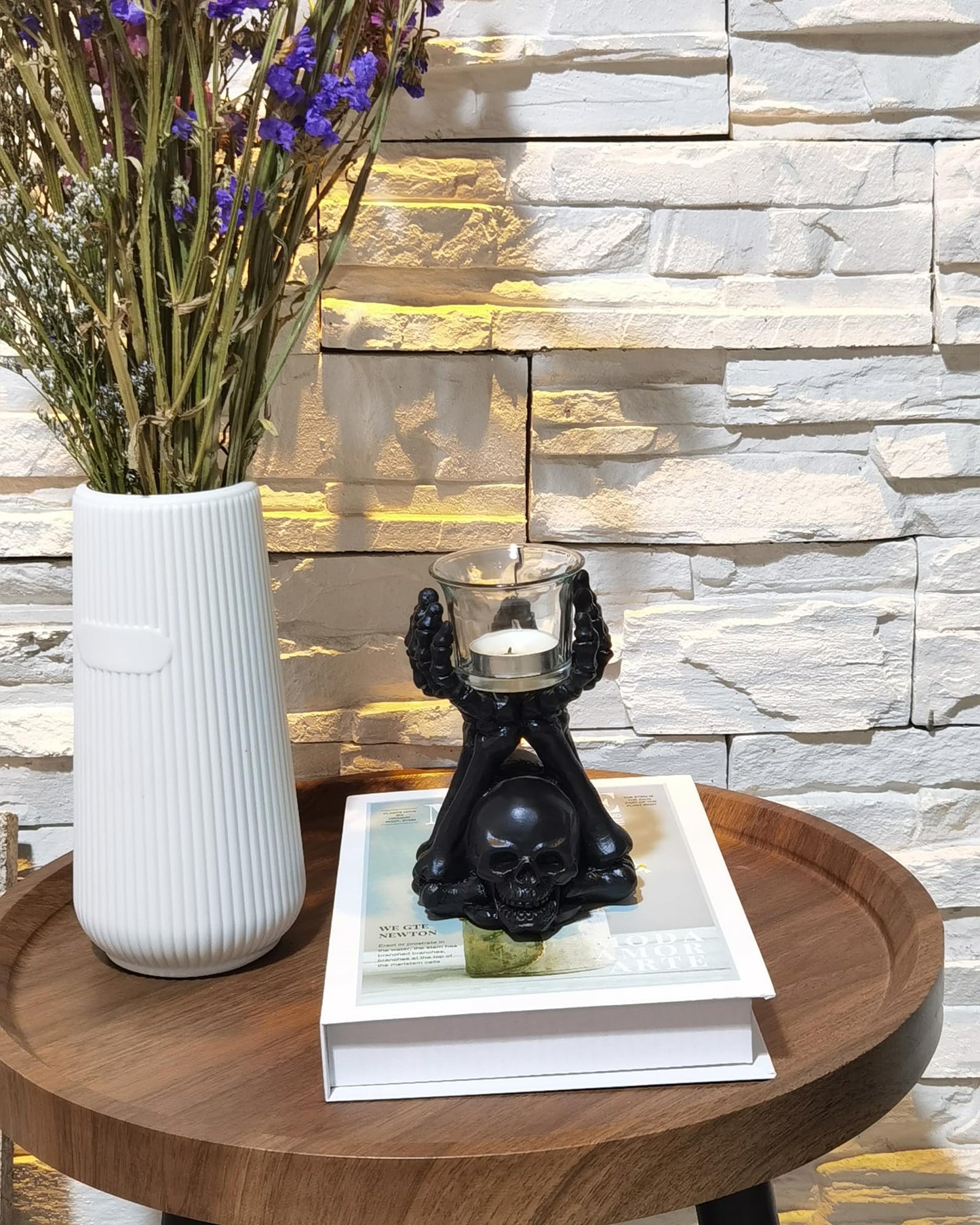 ZASEUCI Gothic Candle Holder & Hand Jewelry Holder – Skeleton Hand Organizer for Rings, Bracelets, Necklaces | Heavy-Duty Polyresin Display, Dark Decor for Halloween Gifts & Gothic Home Office