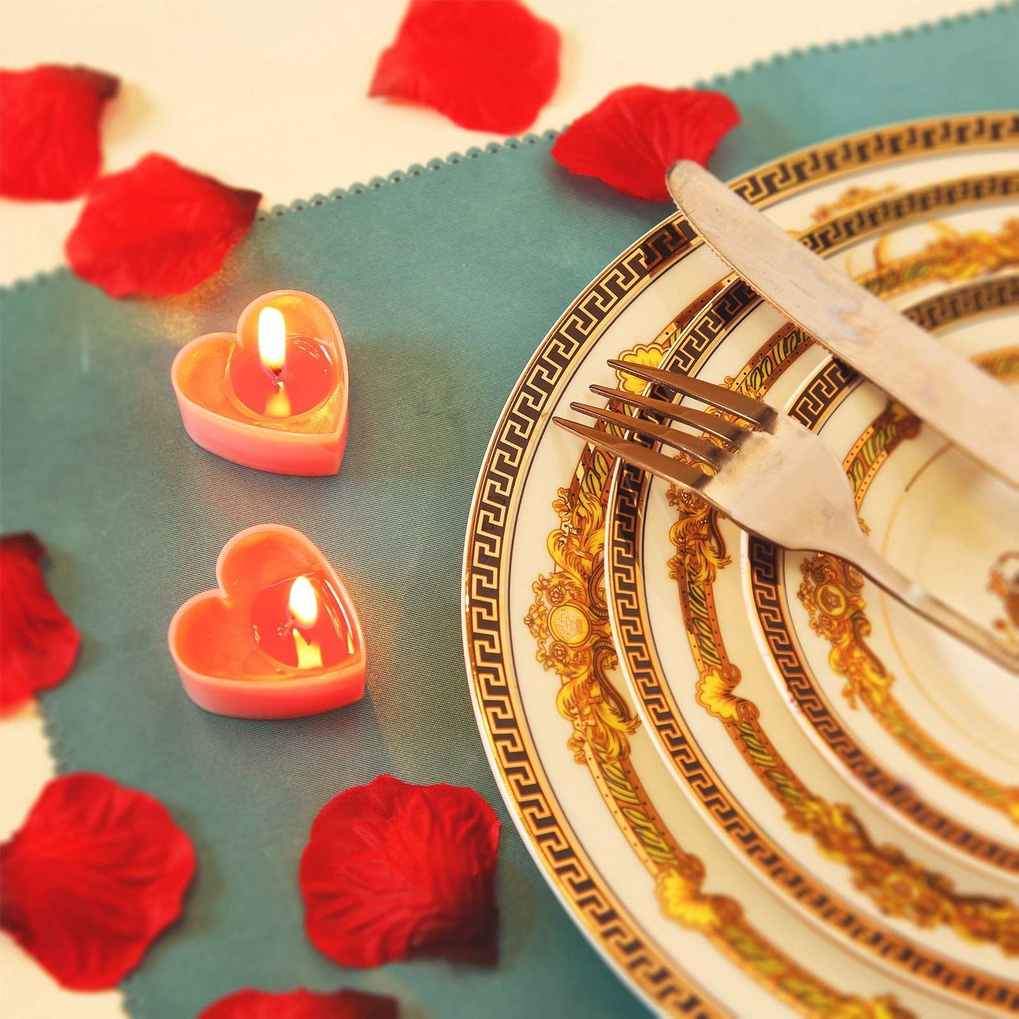 Nuanchu 18 Pieces Valentine's Day Heart Shape Candles Tealights Candle Love Tea Light Candles for Wedding Table Centerpiece Dinner Cake Decor Party Favor