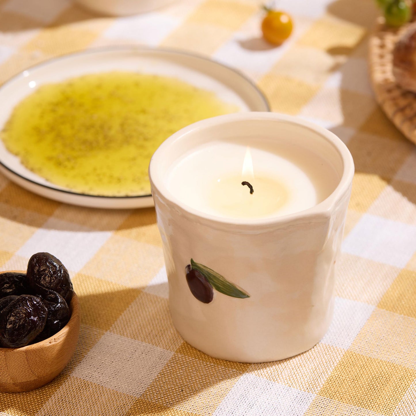Paddywax Bistro Hand Painted Scented Candle in Ceramic Reusable Food-Safe Jar with Gift Box, Soy Candle with Approx. 56 Hour Burn Time, Fig & Olive, 8 oz