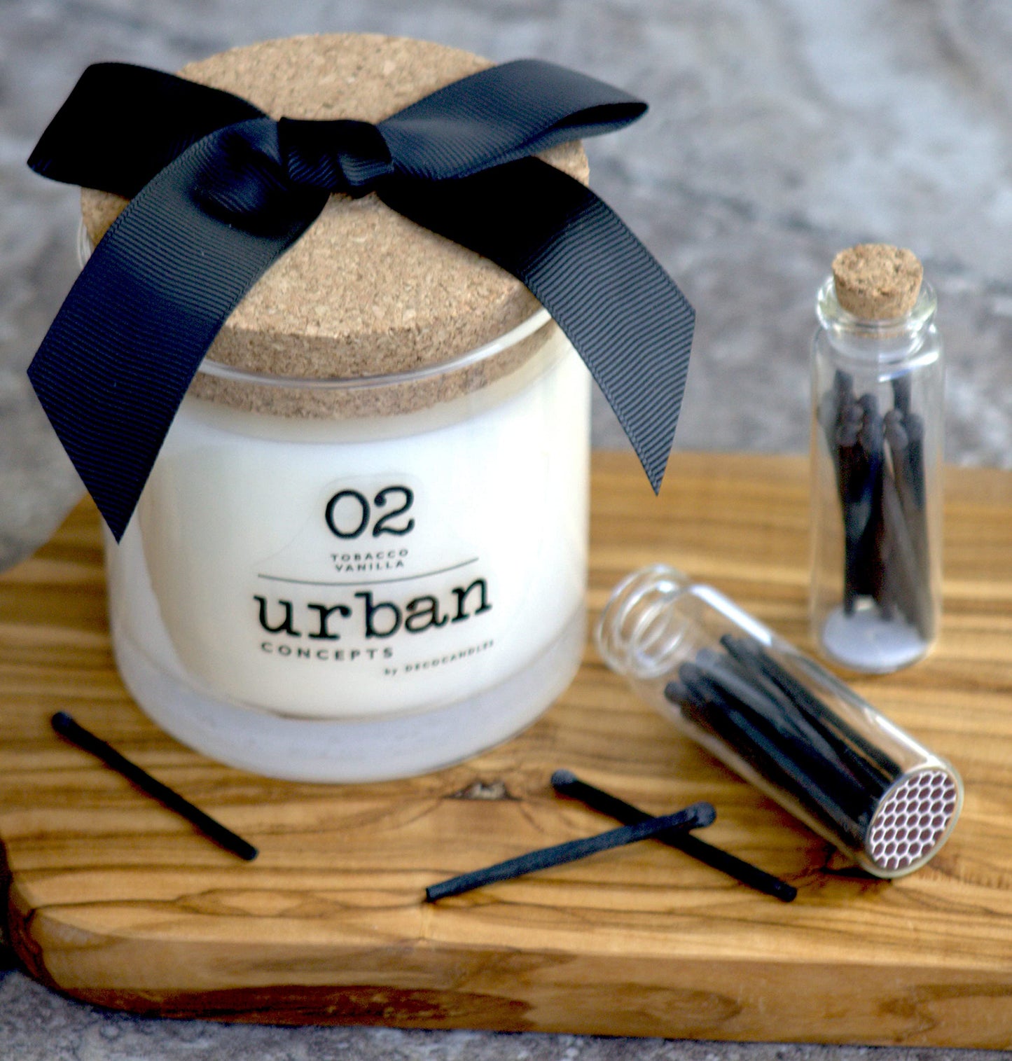 Urban Concepts by DECOCANDLES - Ocean Breeze & Sea Salt - Highly Scented Soy Candle - Long Lasting Fresh Aroma - Hand Poured in USA (9 Oz. Cork)