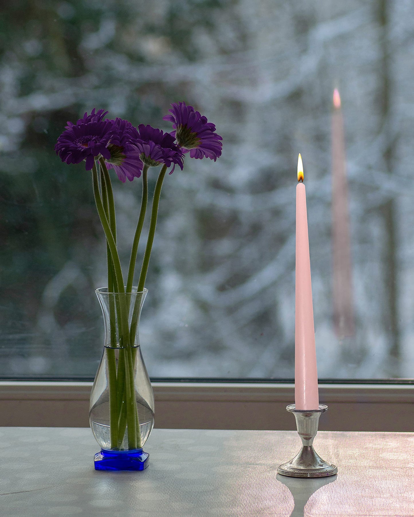 Hyoola Tall Taper Candles Bulk - 10 Inch Light Pink Unscented Dripless Taper Candles - 8 Hour Burn Time - 96 Pack