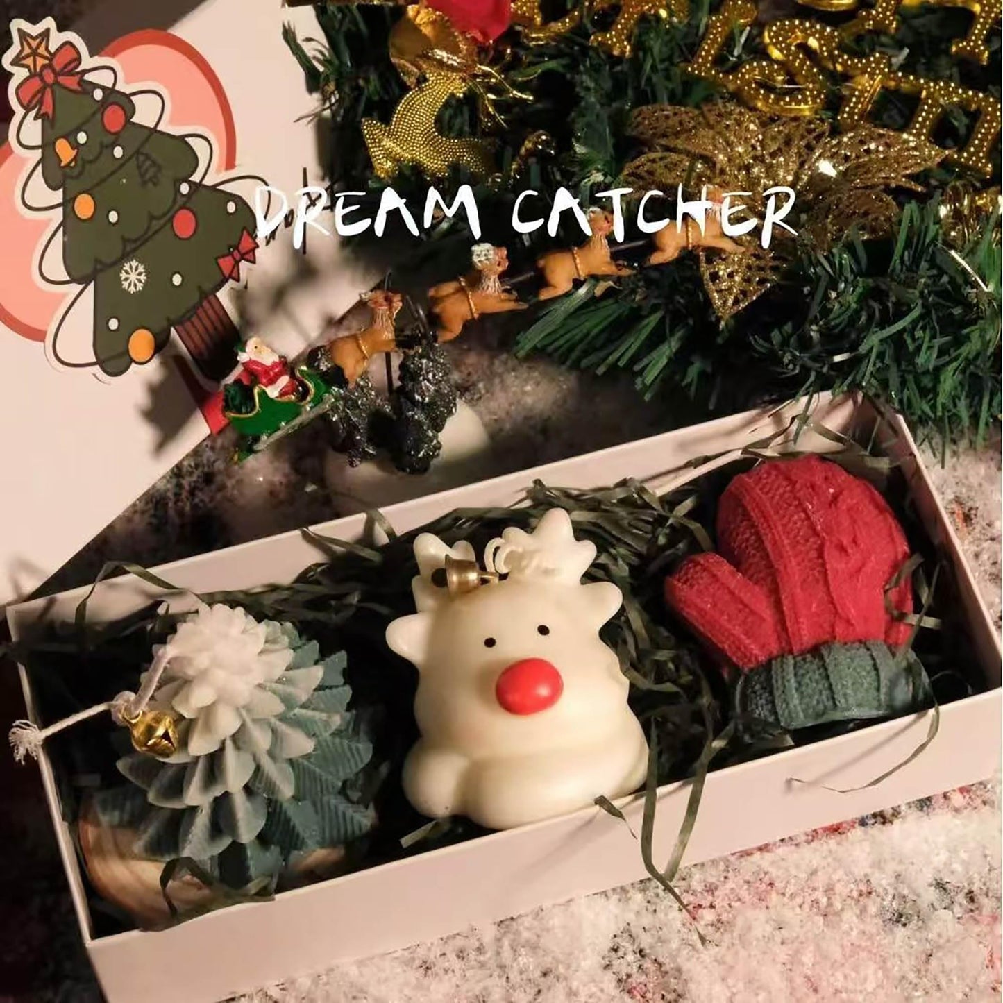 Cooary Christmas Juniper Scented Candle Xmas Tree Glove and Elk Shaped Soy Wax Candles