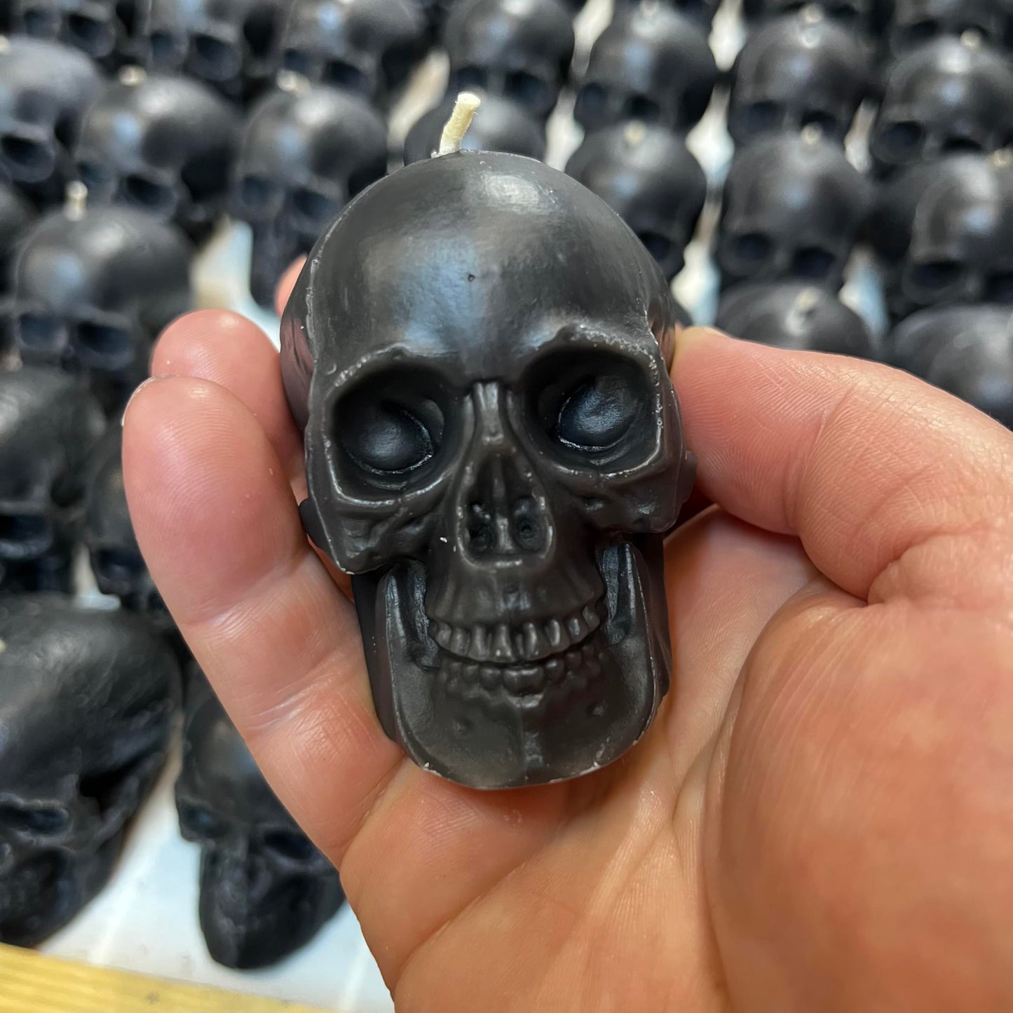 2 pcs Black Skull Candles for Spells 2.36 in Height