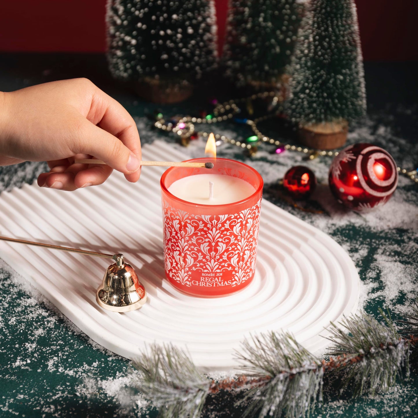 ROMIIE ZOI Christmas Scented Jar Candle - 6oz Soy Wax Candle - Infused with Floral Aroma - with Beautiful Keepsake Box Special for Holiday Gifts
