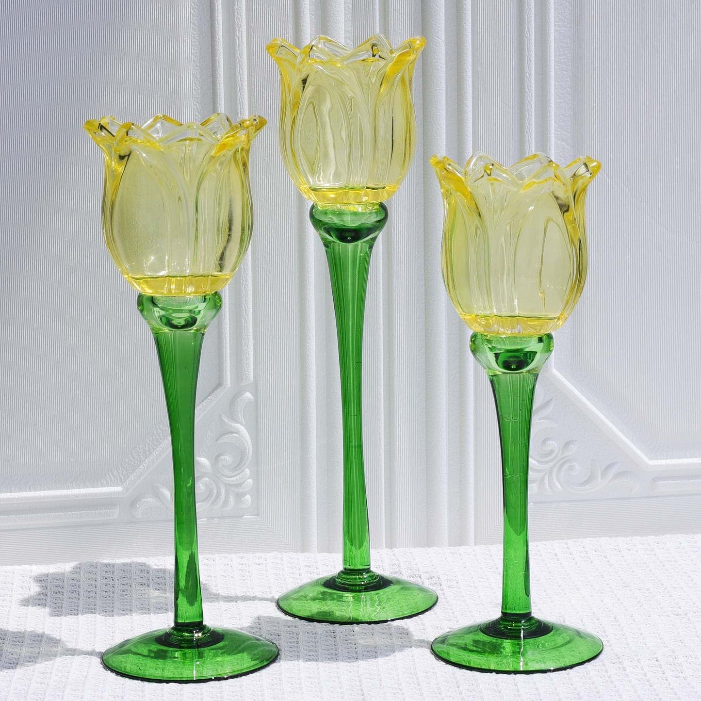 VOHO Yellow Tulips Candle Holders for Modern Home Decor, Bright Yellow Tealight Candle Holder Birthday Gifts for Women Friends, Tulip-like Tea Lights Candle Holder for Party Table Centerpiece(Set of3)
