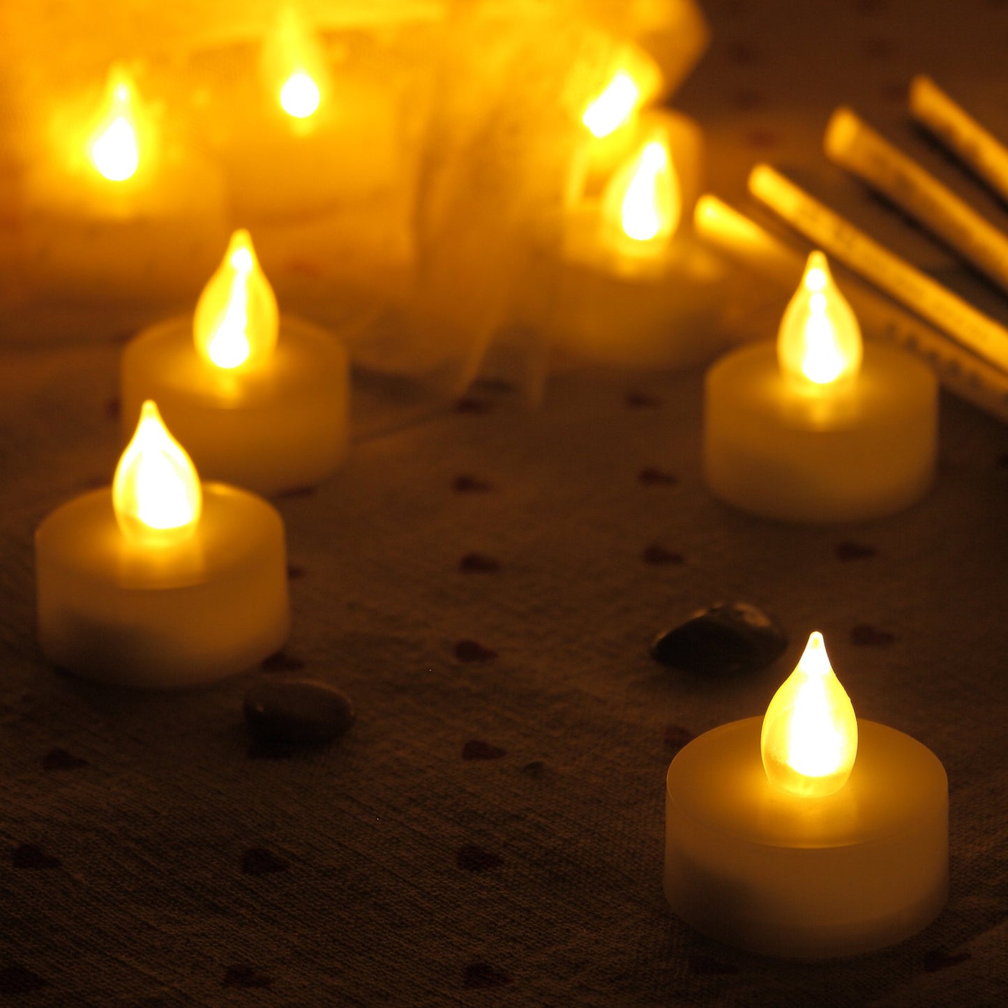 CANDLE CHOICE Battery Operated Flameless Tea Lights with Timer Realistic Flickering Electric LED Tealight Candles for Halloween Thanksgiving Christmas Wedding Party Decorations 6 PCS Batteries Incl.