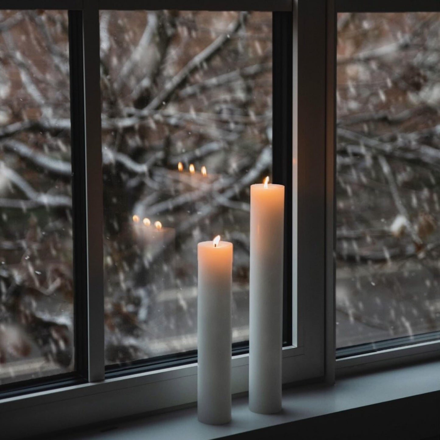 White Pillar Candles, Handmade in Europe, 4 Pack – RSPO Certified, Dripless & Smokeless Velas, Long Burning Candles 70 Hours per Large Candle, Unscented Candle Set (4 pcs, Ø 2.8 in x H 4.7 in, White)
