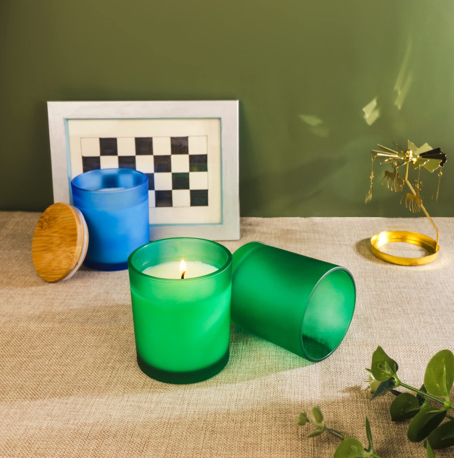 Aroparc Bulk Candle Jars for Making Candles, 10 OZ Empty Tumbler with Bamboo Lids, 12 Pack Bulk Candle Containers - Dishwasher Safe, Green Frosted