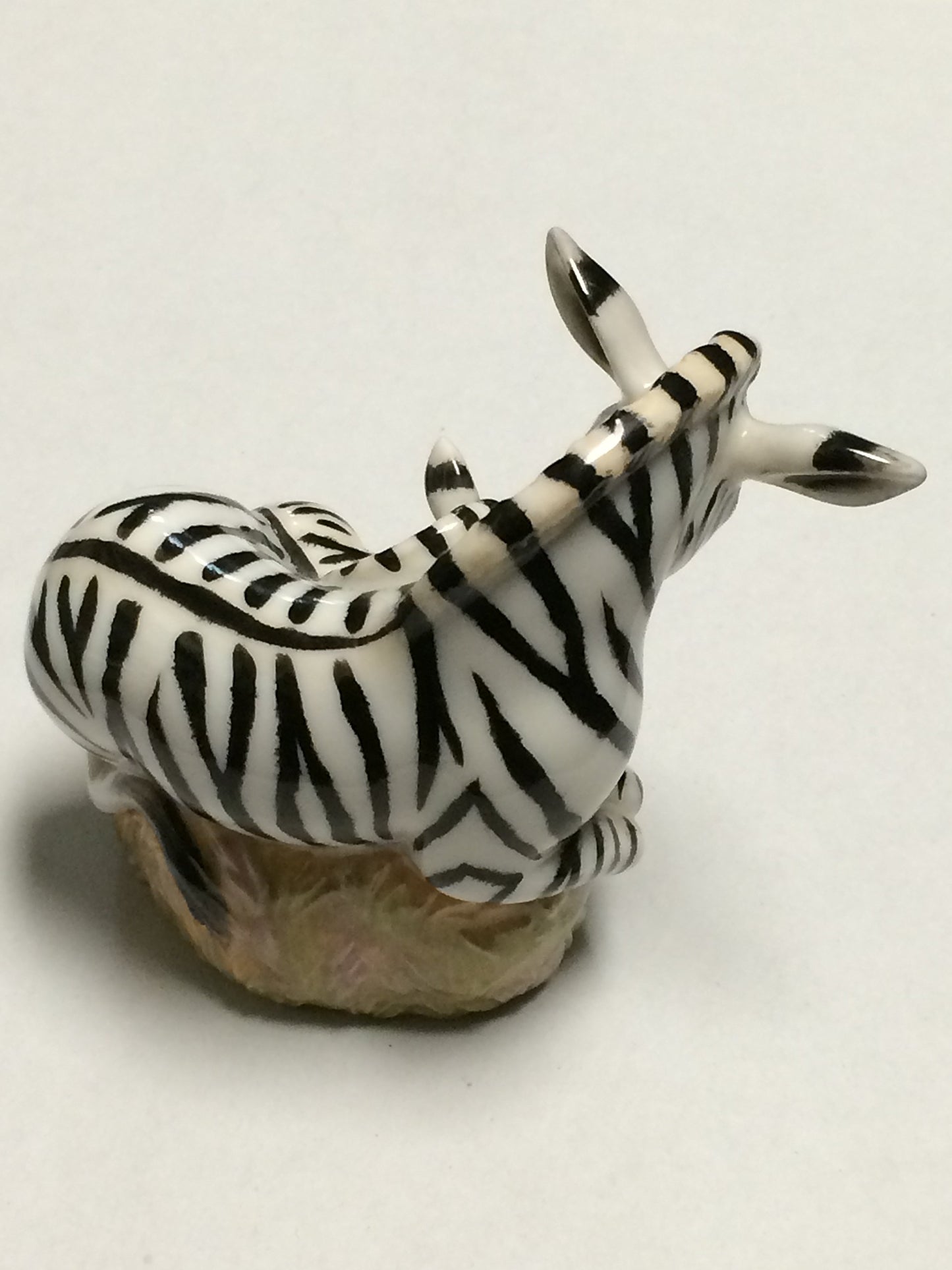 Department 56 African Safari Animals Zebra "A Quiet Moment" Candle Snuffer #56.50037