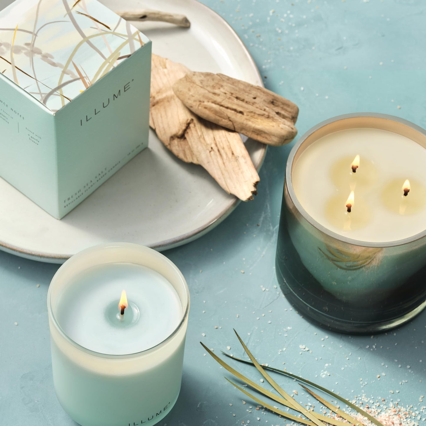 Illume Beautifully Done Essentials Fresh Sea Salt Vanity Tin Scented Candle