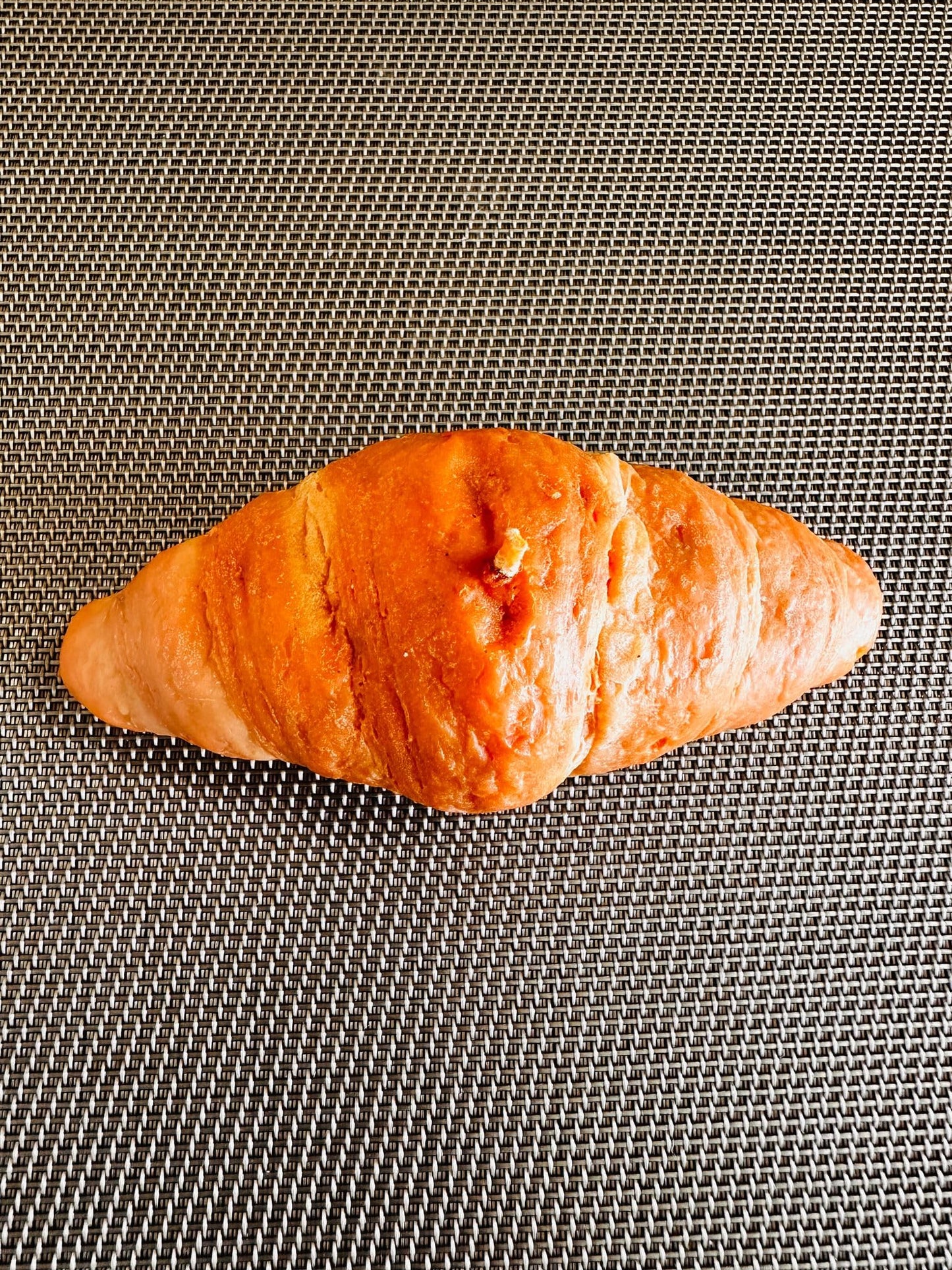 Croissant Shaped Candle | Decorative Handmade Natural Soy Wax | Unique Realistic Food | Best Gift for Women| Aromatherapy at Home| Romantic Cozy Fragrance Home Decor Candle