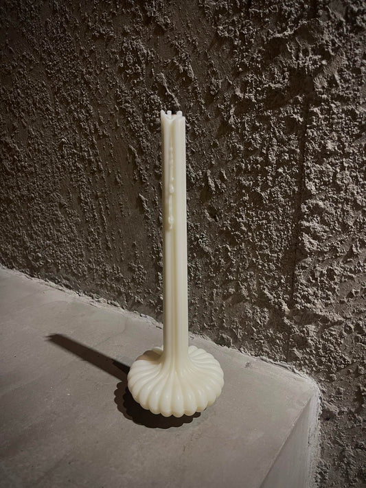 Hyznengu Pumpkin Base Candle - Tall Handmade Scented Soy Wax Pillar Vase Candle with Elegant Aesthetic， Housewarming Gift, Shelf & Coffee Table Centerpiece, White (Large)