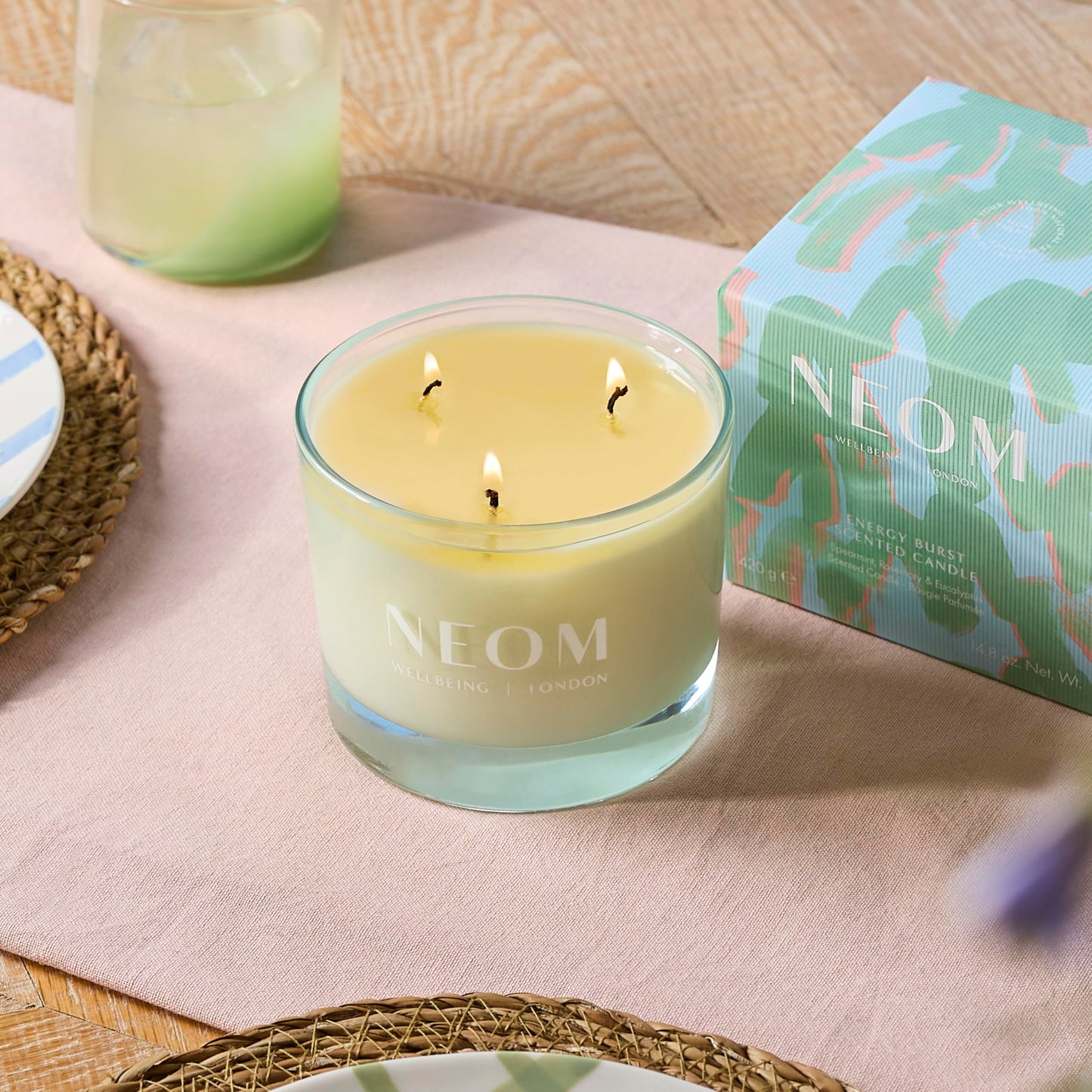 NEOM - Energy Burst Candle 420g I Hand Finished I 3 Wick | 100% Naturally derived Wax infuses Your Space with 100% Natural Refreshing fragrances I Spearmint, Rosemary & Eucalyptus