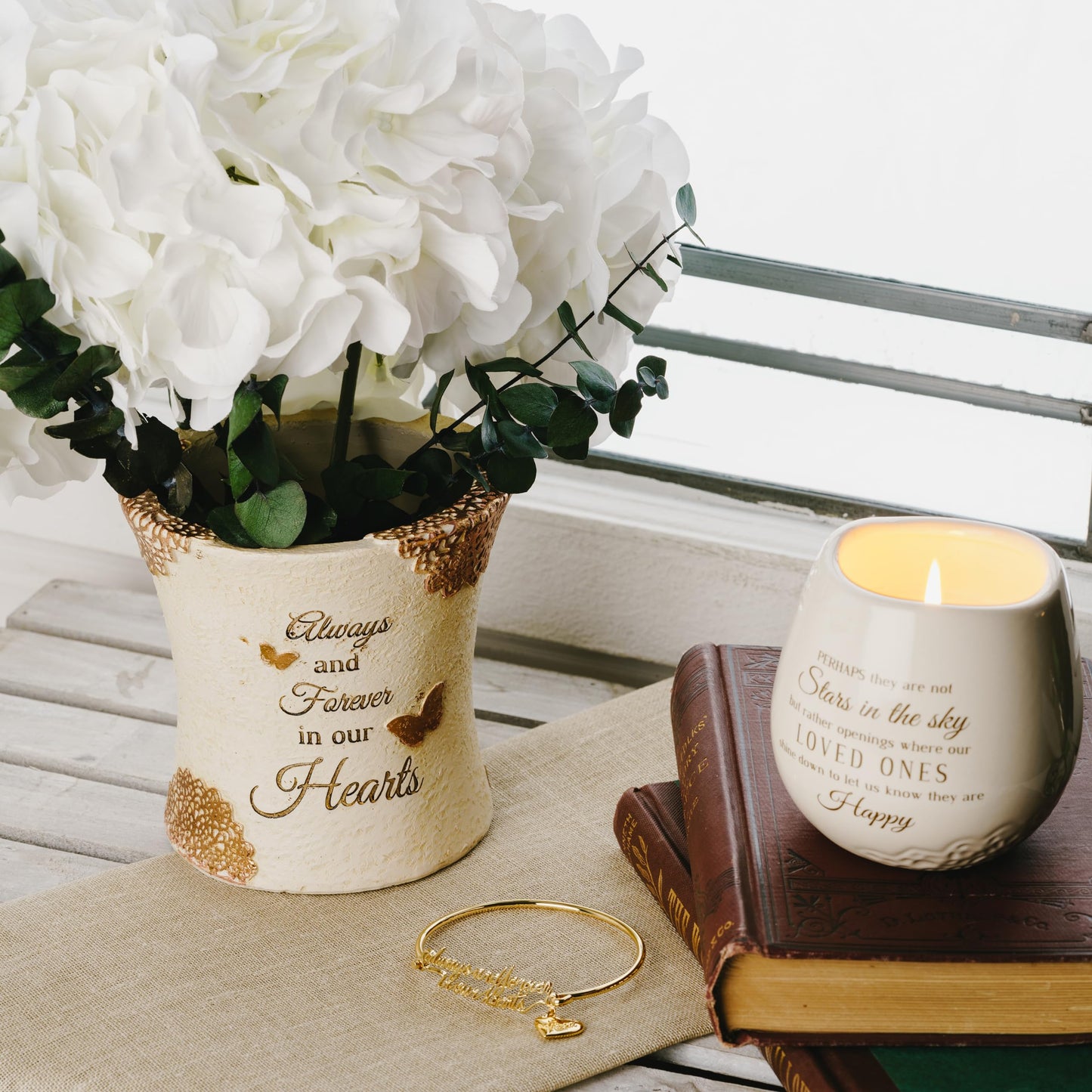 Pavilion Gift Company - Stars in The Sky - 8 oz -100% Soy Wax Candle Scent: Tranquility